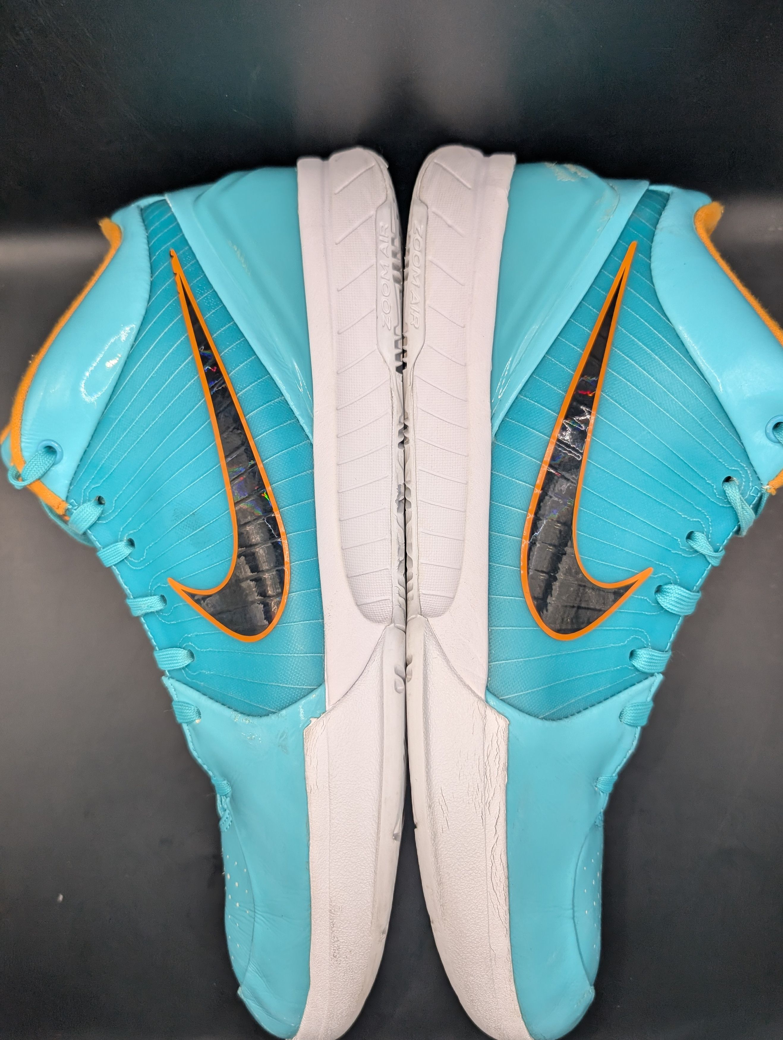 Nike Undefeated x Kobe Protro Hyper Jade San Antonio Spurs