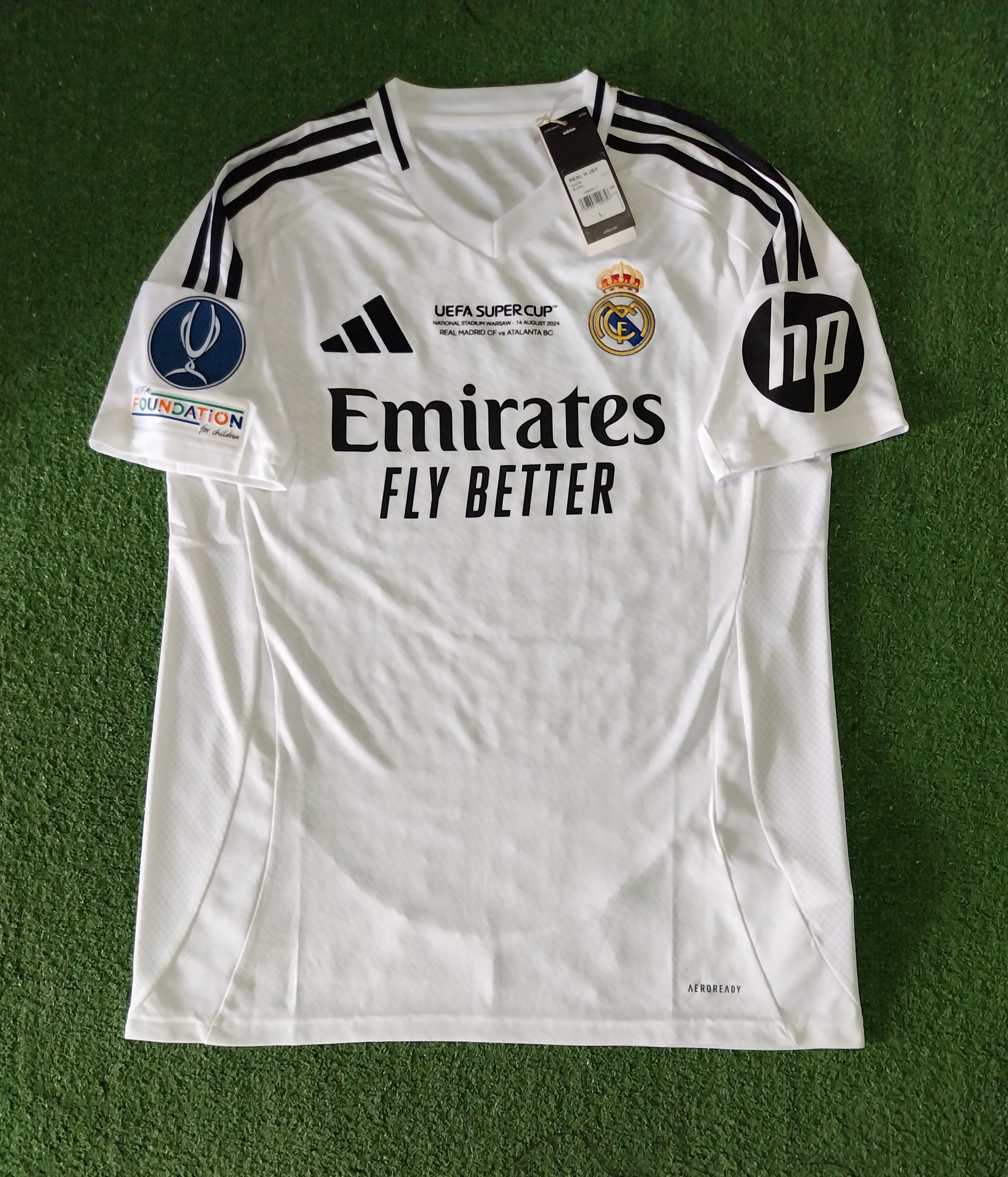 Adidas Real madrid super cup 2024 kylian mbappe jersey football Size US L / EU 52-54 / 3 - 1 Thumbnail