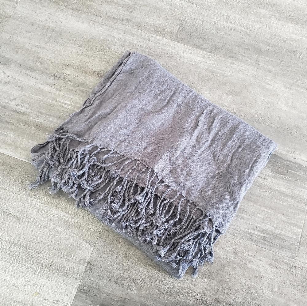 Designer Grey Oversized Solid Fringed Scarf Size ONE SIZE - 3 Thumbnail