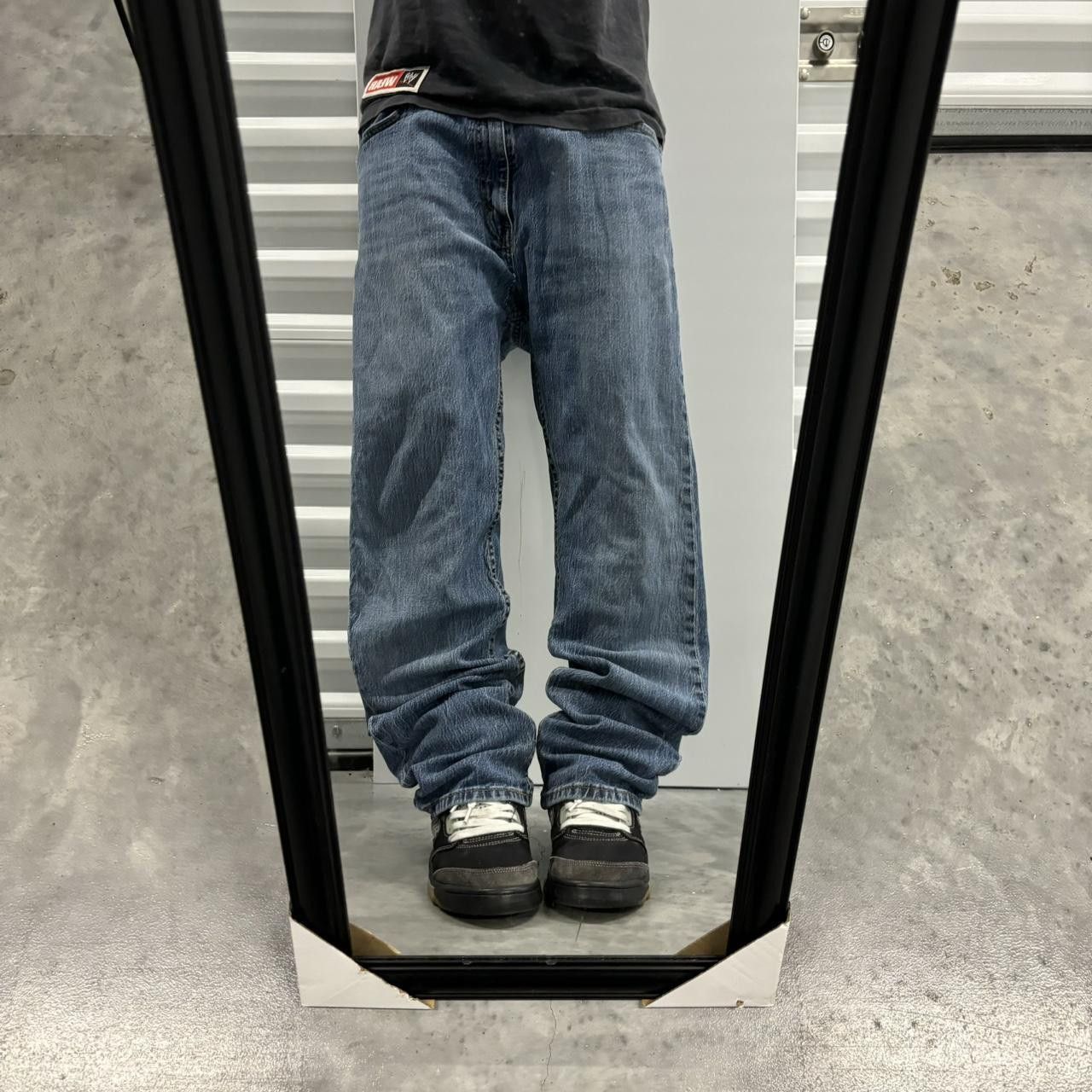Levi's × Vintage Crazy Vintage Y2K/2000s Grunge Levi’s Medium Wash Essential Denim Jeans! Size US 36 / EU 52 - 1 Thumbnail