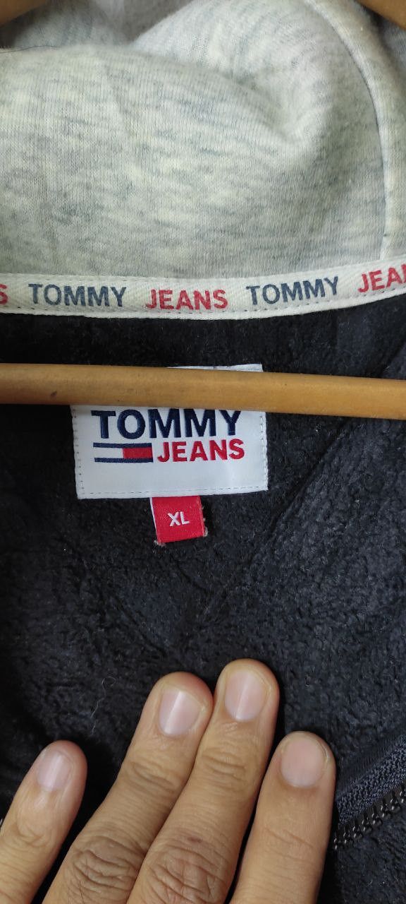 Tommy Hilfiger TOMMY HILFIGER OVERSIZE MONOGRAM HALF ZIPPER PULLOVER JACKET Size US XL / EU 56 / 4 - 10 Thumbnail