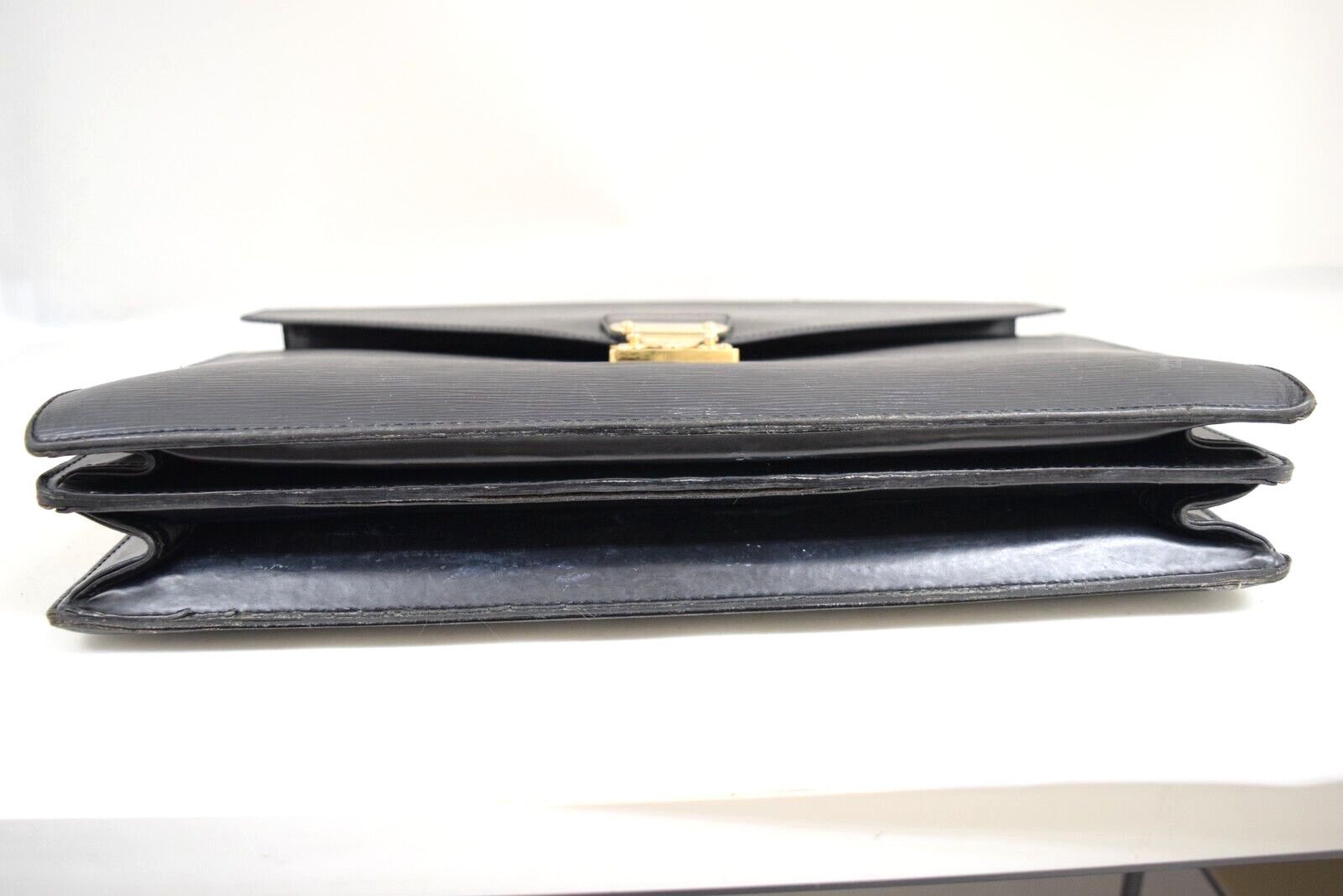Louis Vuitton Louis Vuitton Serviette Conseiller Epi Bag M54422 Size ONE SIZE - 4 Thumbnail