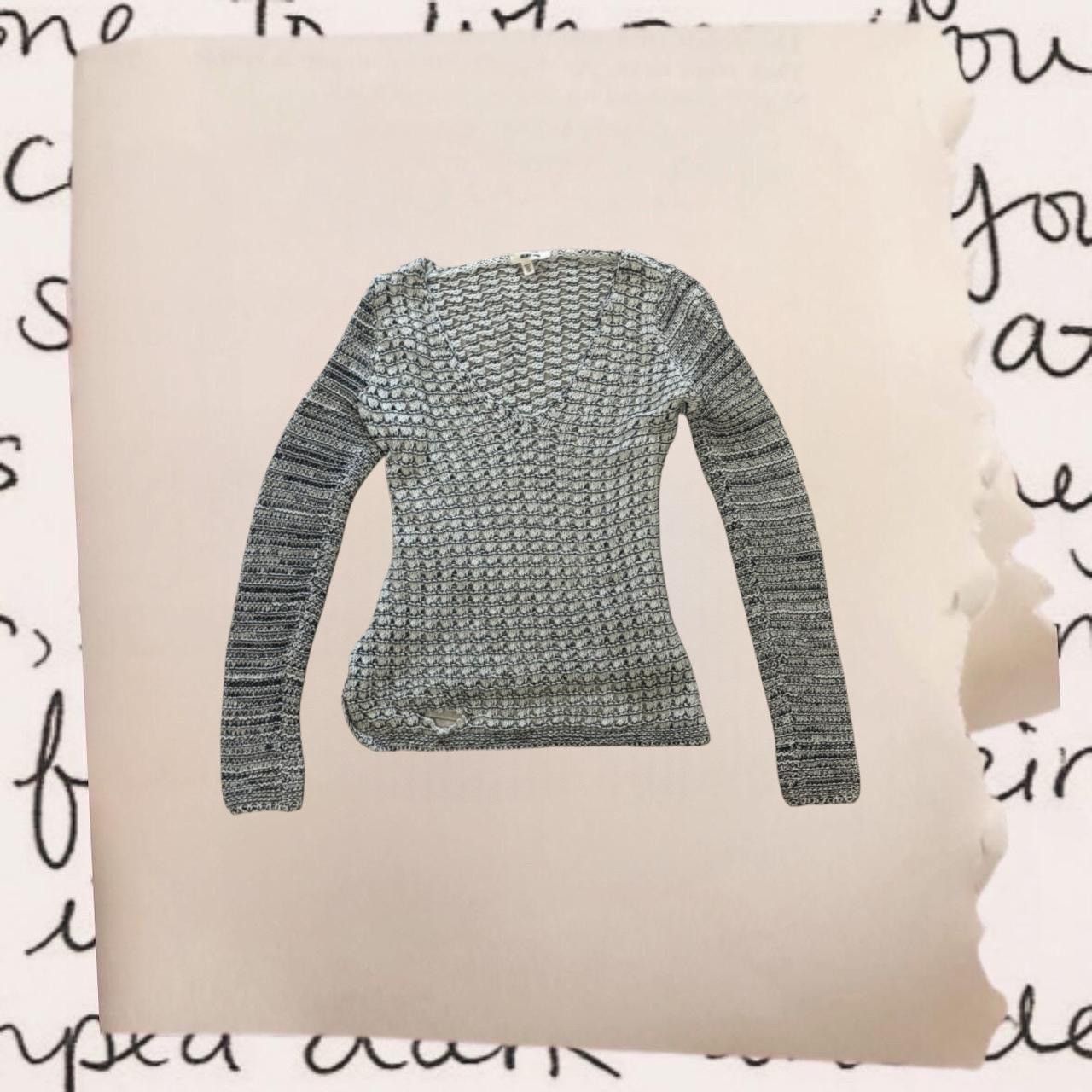 Helmut Lang helmut lang asymmetrical italian yarn knit sweater Size XS / US 0-2 / IT 36-38 - 1 Thumbnail