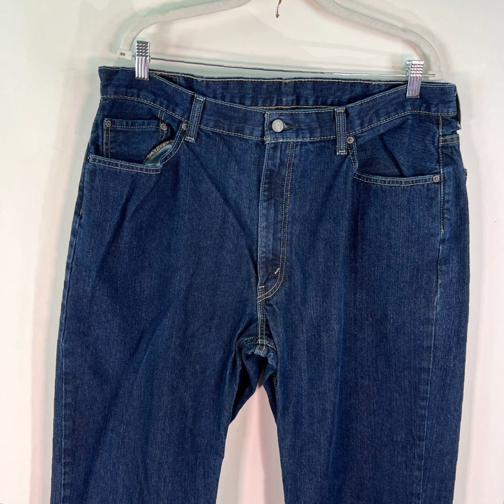 Levi's Levi's Jeans 550 Relaxed Straight Blue 40 Mens Regular 40x29 Denim Workwear 5-Pocket USA 80s 90s Jeans Mens Size US 40 / EU 56 - 2 Thumbnail