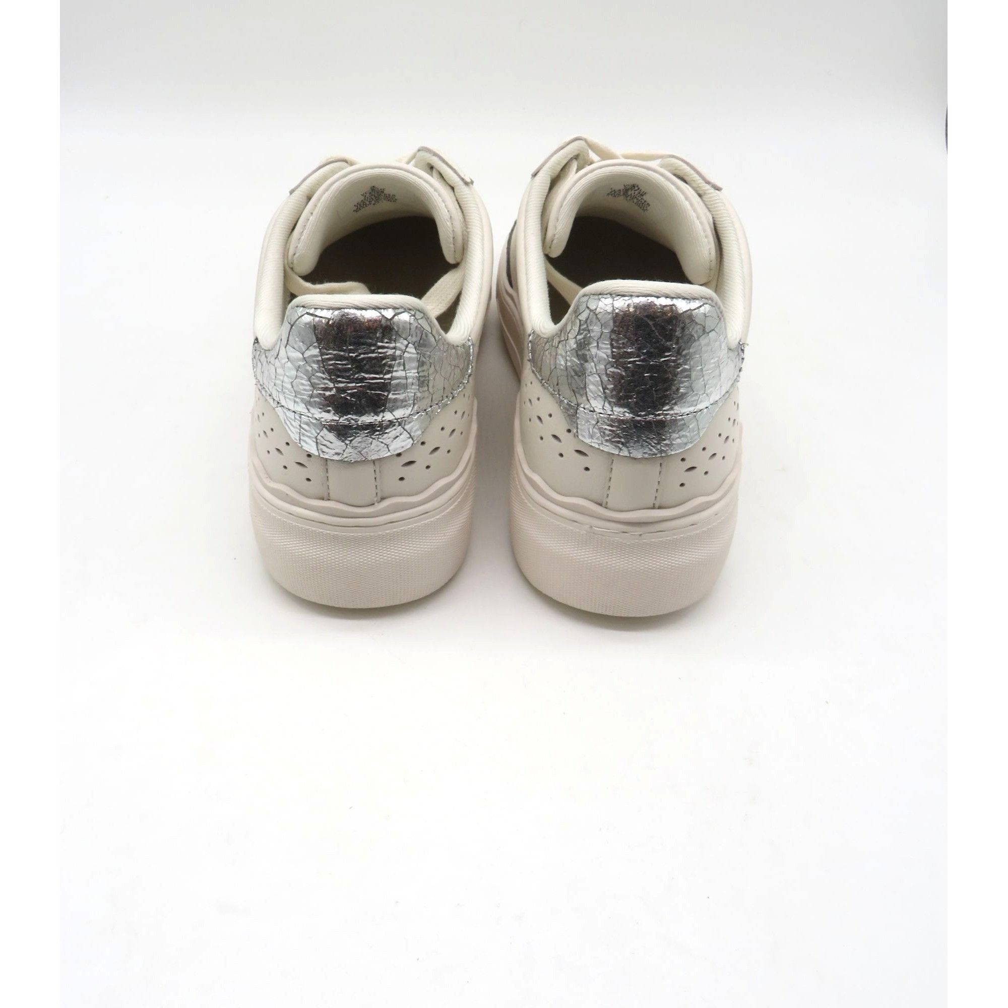 Vince Camuto Vince Camuto Jenlie Coconut Cream Silver Sneakers Women's Si Size US 7.5 / IT 37.5 - 6 Thumbnail