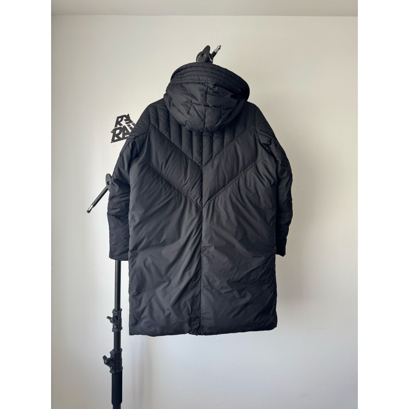 Helmut Lang Helmut Lang Down Puffer Jacket Black Hooded Minimal Size S / US 4 / IT 40 - 2 Thumbnail