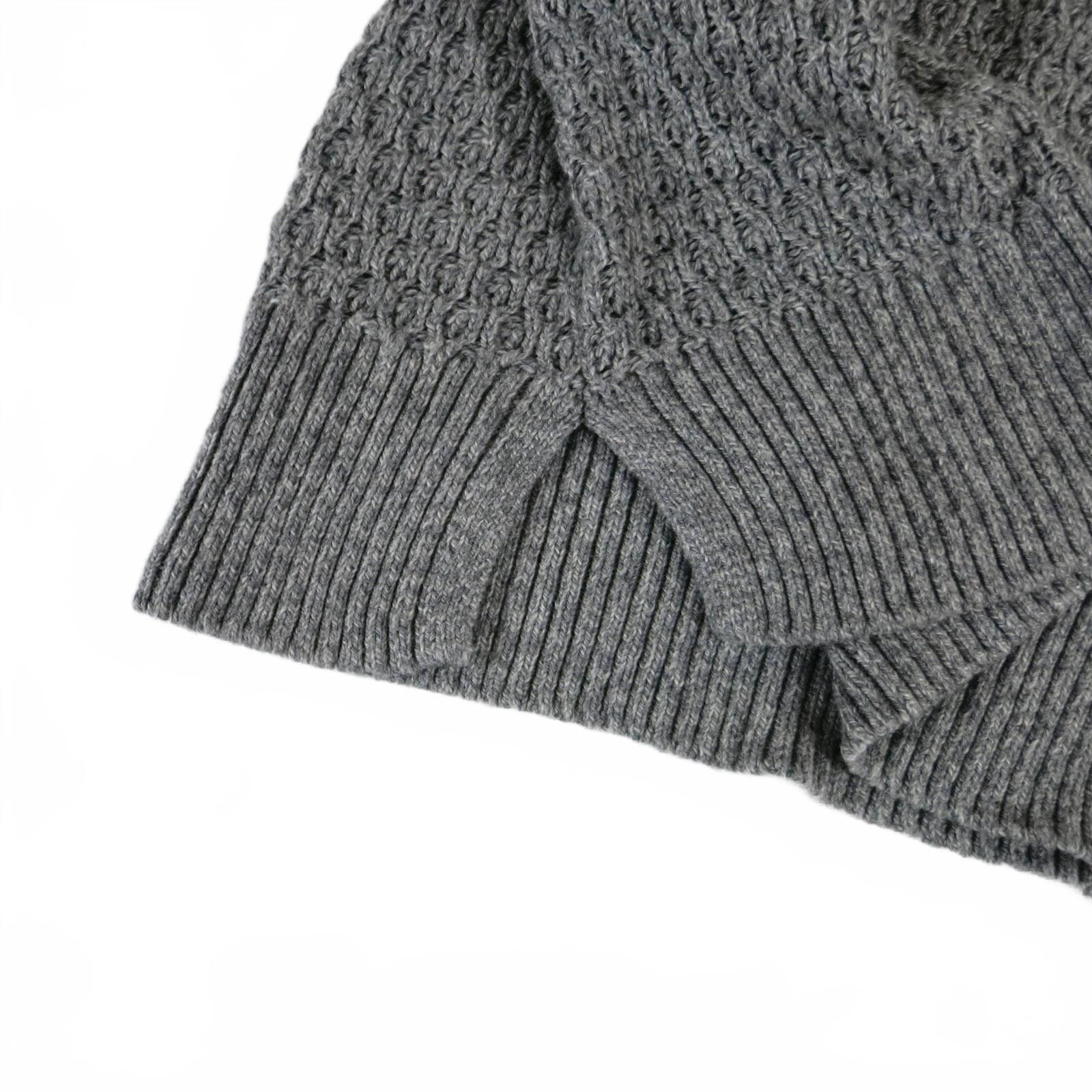 American Eagle Outfitters Women's Small American Eagle Outfitters Gray V-Neck Sweater Size S / US 4 / IT 40 - 5 Thumbnail