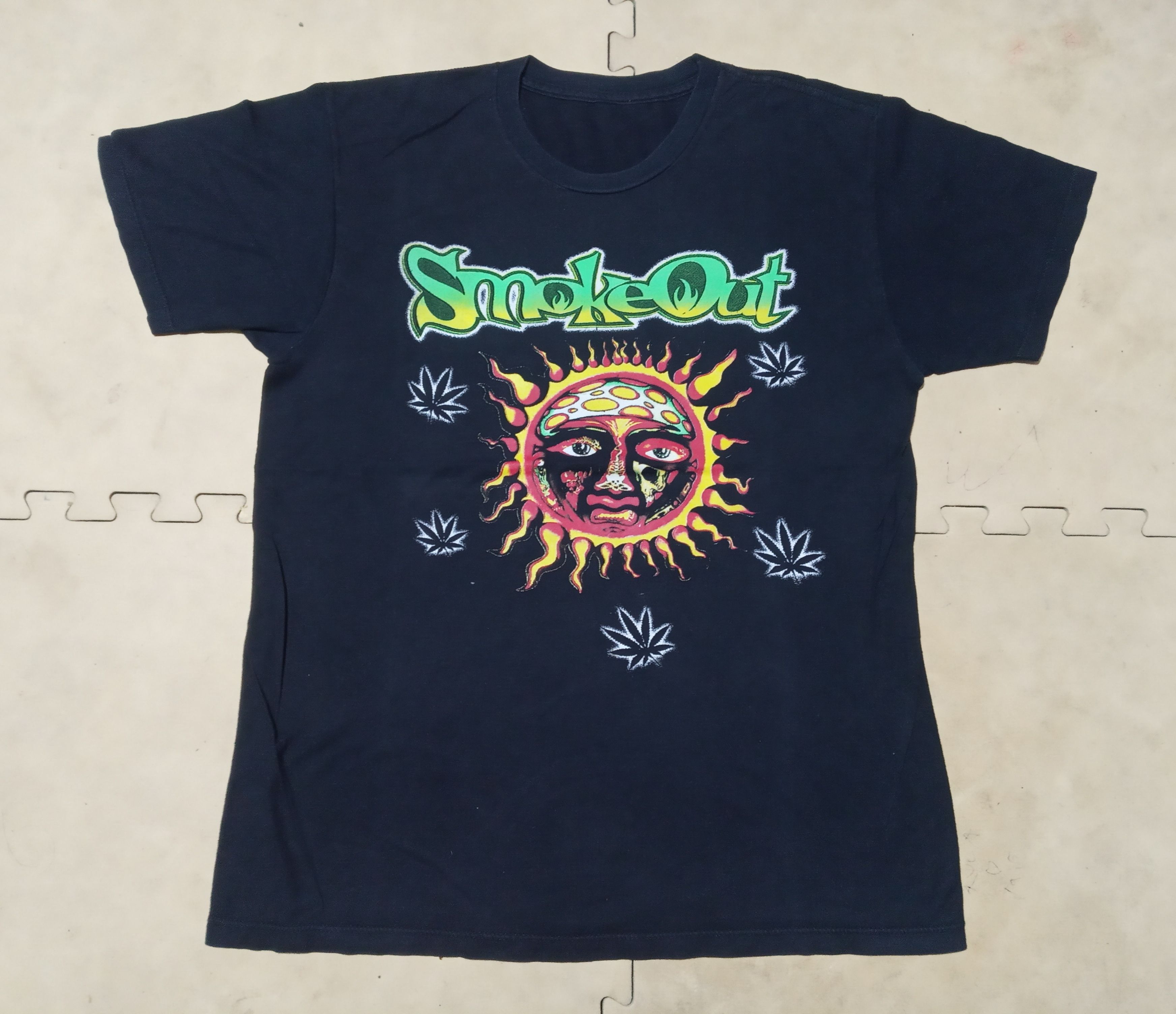 Band Tees Smokeout "Massive Tour 2012" Size US M / EU 48-50 / 2 - 1 Thumbnail