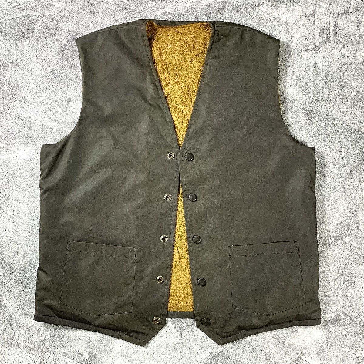 Vintage (SOLD OUT) Vintage 80’s Vest Army Size US M / EU 48-50 / 2 - 1 Thumbnail