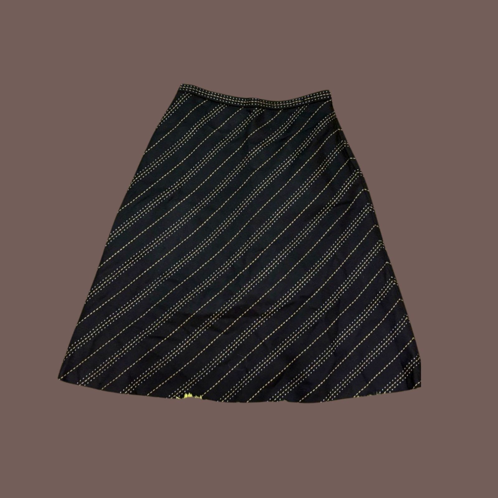 Vintage VTG Talbots Black Wool Diagonal Stitch A-Line Midi Skirt 10 Size 32" / US 10 / IT 46 - 1 Thumbnail