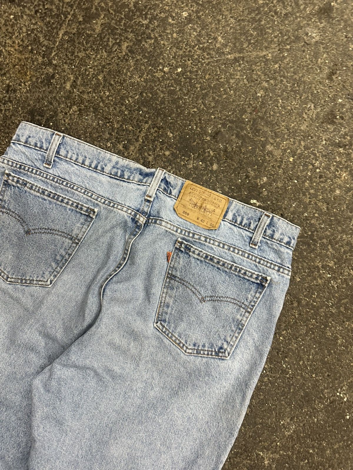 Other Y2K Levi’s orange tab 550 shorts Size US 39 - 2 Thumbnail