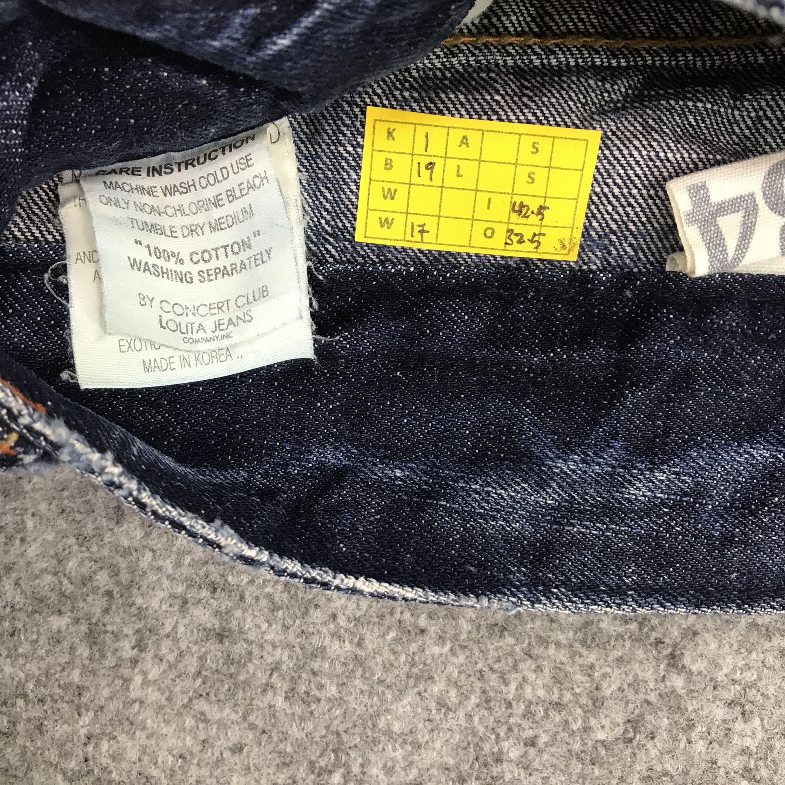 Baggy Design lolita distressed jean pants