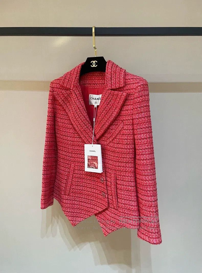 Chanel Chanel Preview series watermelon red flower intimate coat Size XXS / US 00 / IT 34 - 3 Thumbnail