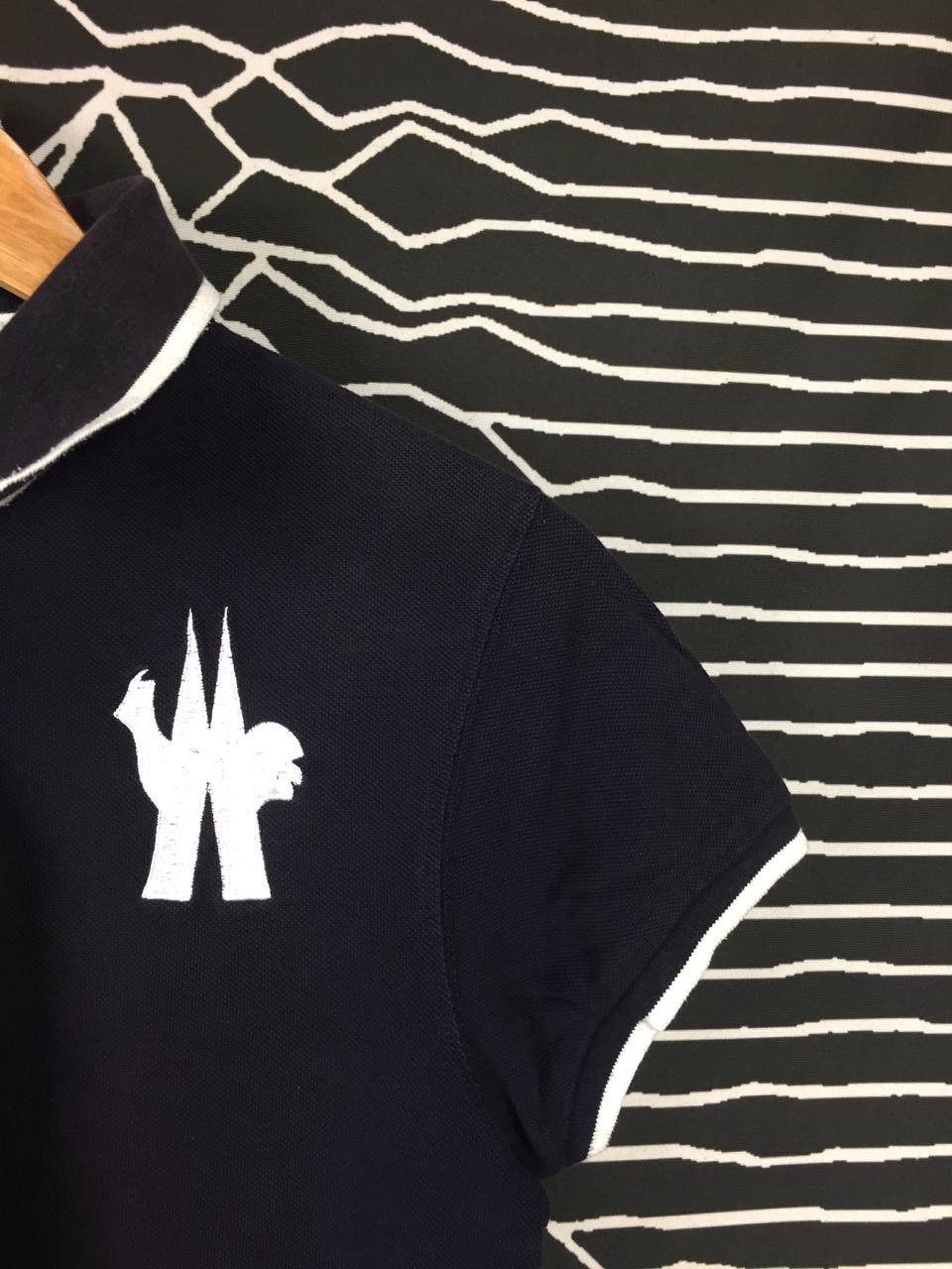 Moncler Moncler Big Logo High Fashion Luxury Polo Tee Size S / US 4 / IT 40 - 4 Thumbnail