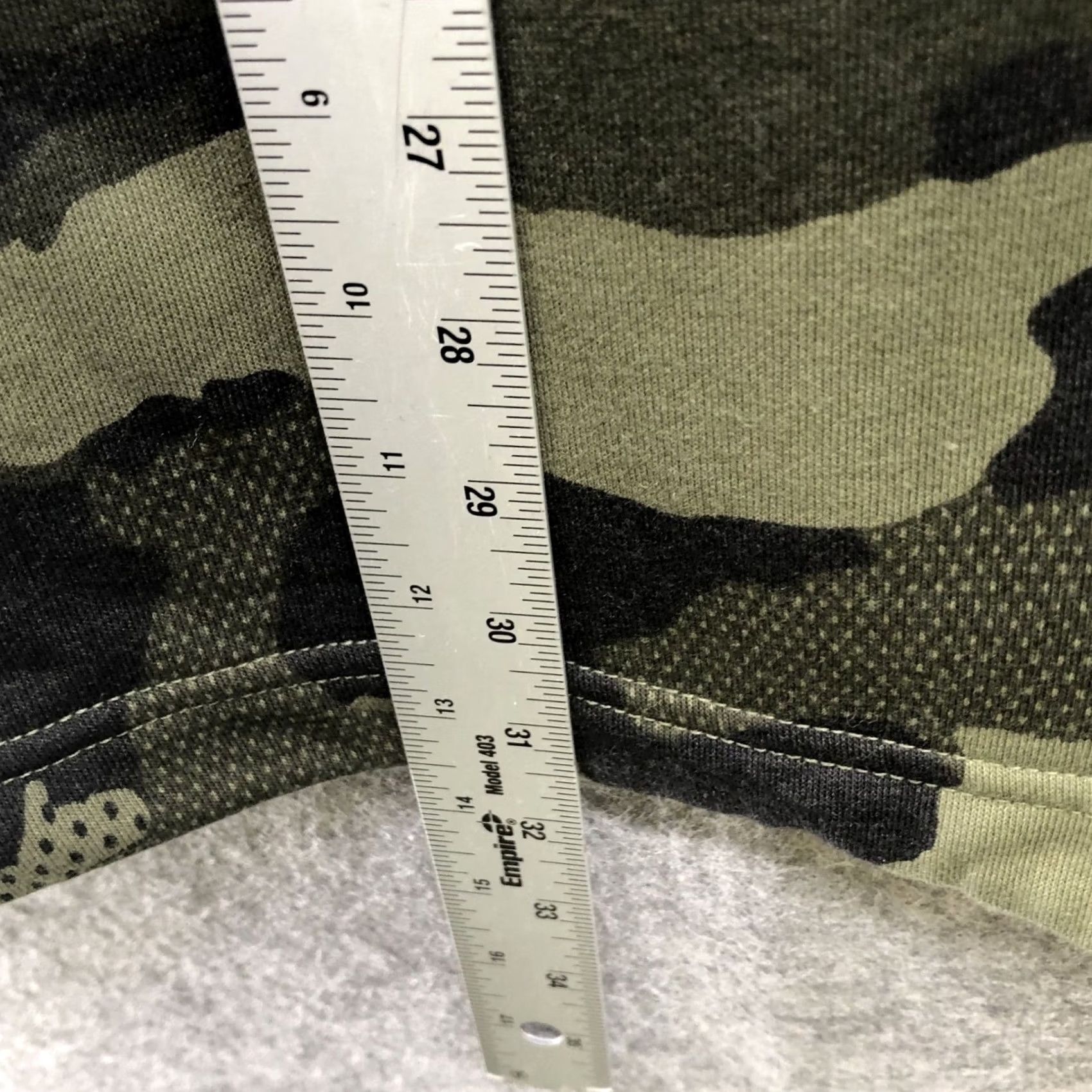 Champion Champion Camo Sweatshirt Mens 2XL Green Logo Wolf Crewneck Pullover Sweatshirt Size US XXL / EU 58 / 5 - 8 Thumbnail