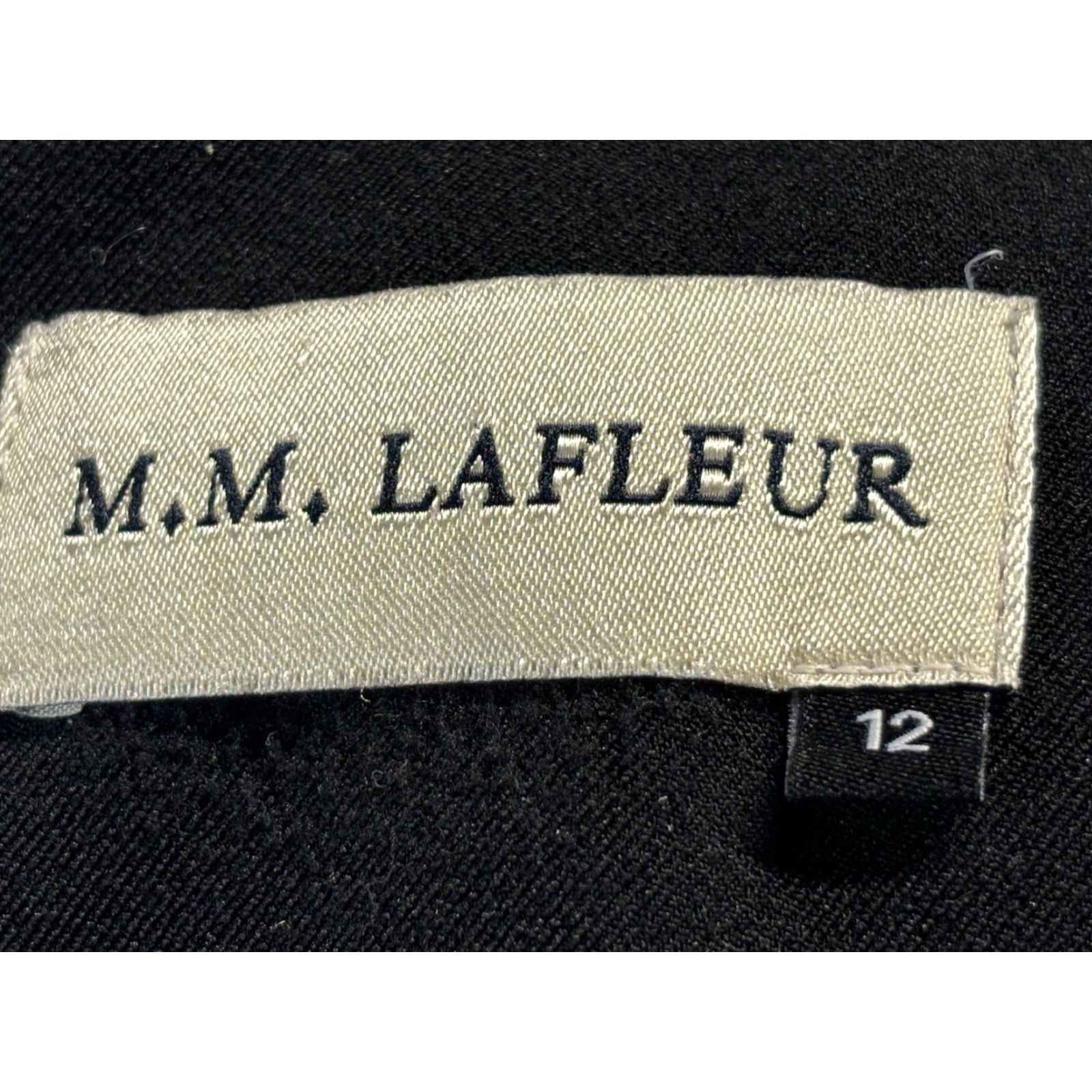 M.M.LaFleur MM Lafleur Black Sheath Dress Women’s 12 Sleeveless Classic Stretch Career Midi V-Neck Zip Dress Size XL / US 12-14 / IT 48-50 - 6 Thumbnail