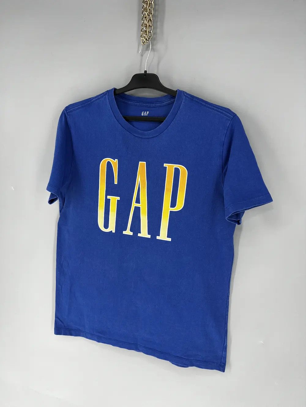 Gap Vintage Y2K Gap Logo T-Shirt Streetwear Fashion Size M Size US M / EU 48-50 / 2 - 3 Thumbnail