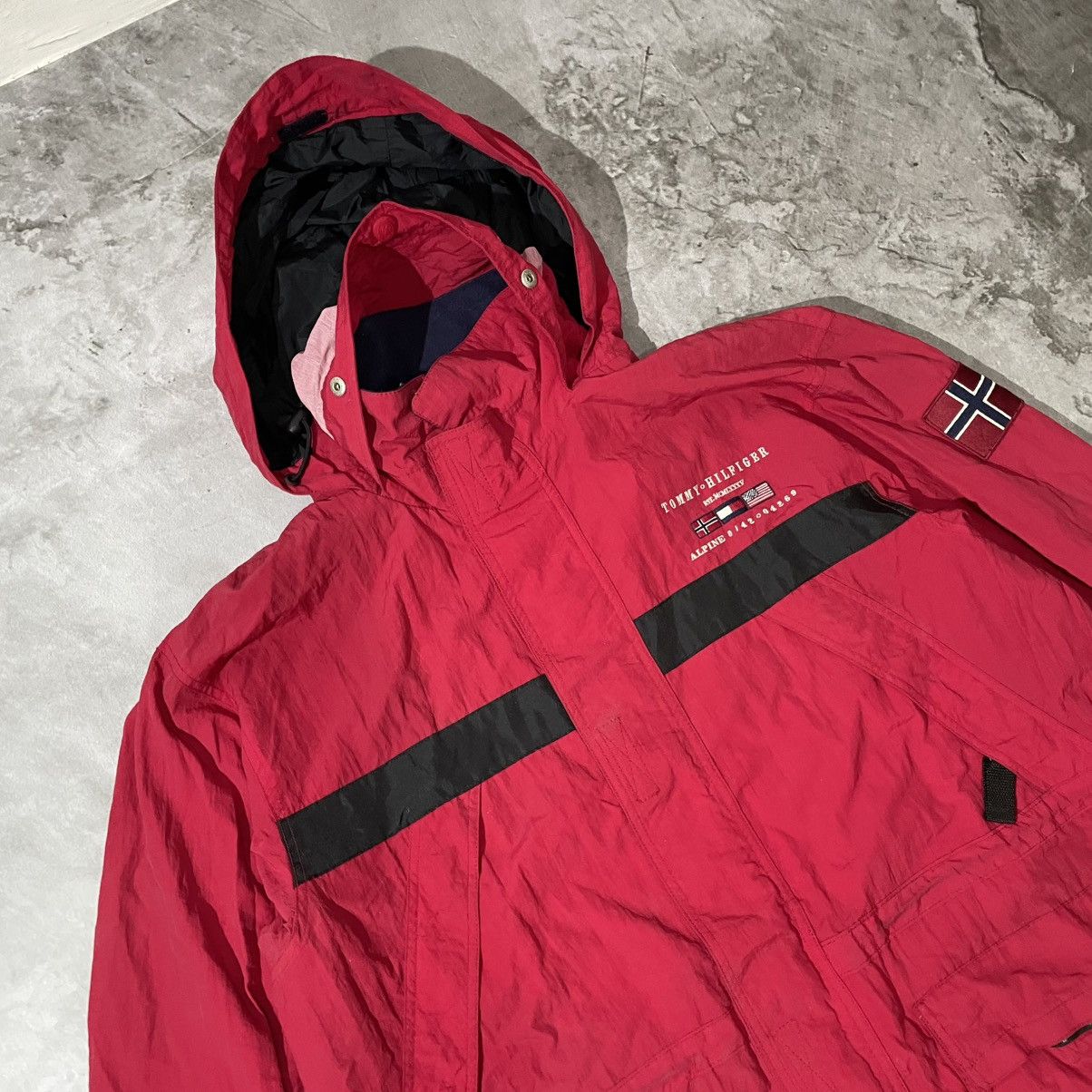 Tommy Hilfiger × Vintage Vintage 90s x Tommy Hilfiger Size US M / EU 48-50 / 2 - 2 Thumbnail