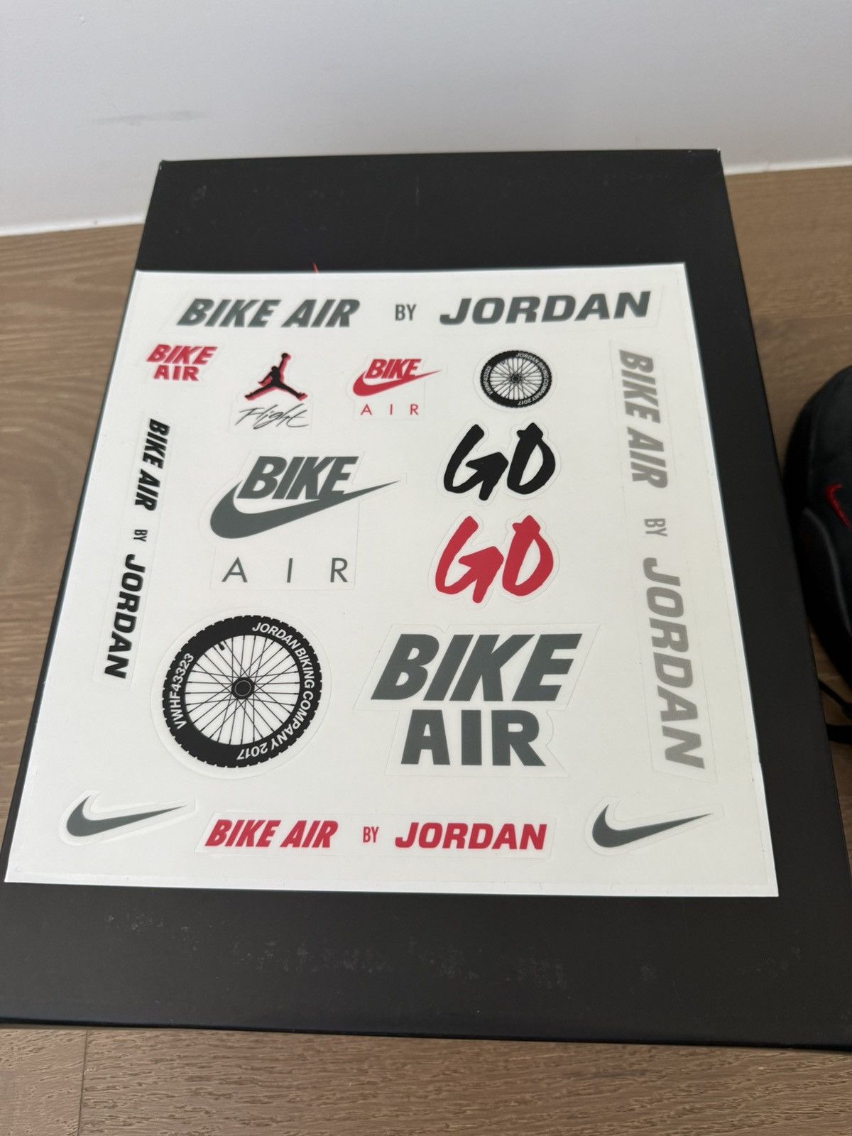 Jordan Brand Air Jordan 4 Nigel RM SP MENS 8.5 Driveway Grey Suede Size US 8.5 / EU 41-42 - 9 Thumbnail