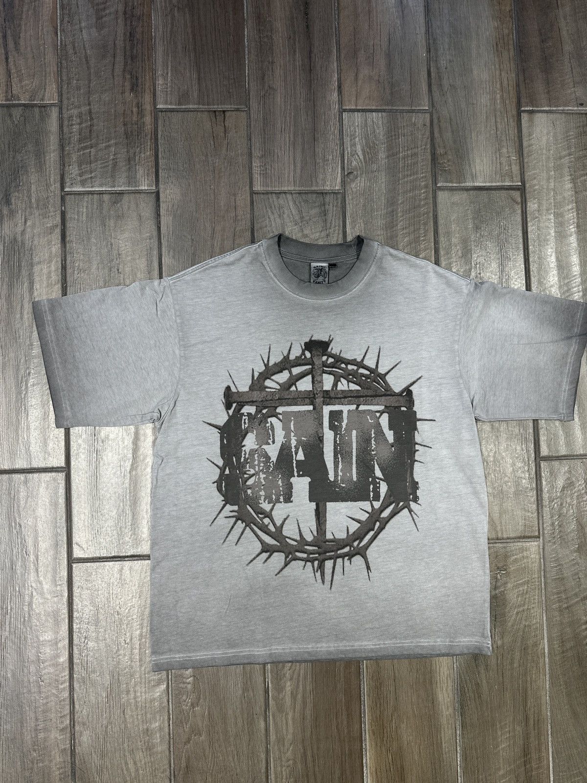 Saint Vanity SAINT VANITY CROSS TEE GREY Size US L / EU 52-54 / 3 - 2 Thumbnail