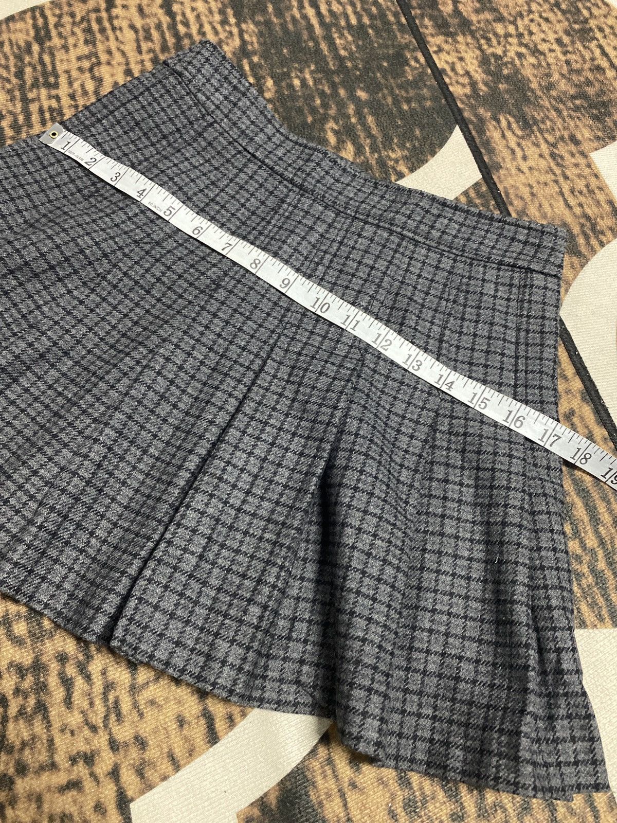 Dolce & Gabbana Dolce & Gabbana mini skirts Size 26" / US 2 / IT 38 - 12 Thumbnail