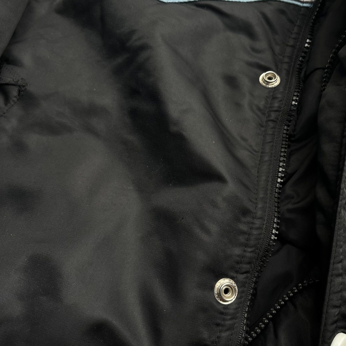Karl Kani × Vintage Vintage Karl Kani 23 Brooklyn bomber jacket satin big logo Size US M / EU 48-50 / 2 - 5 Thumbnail