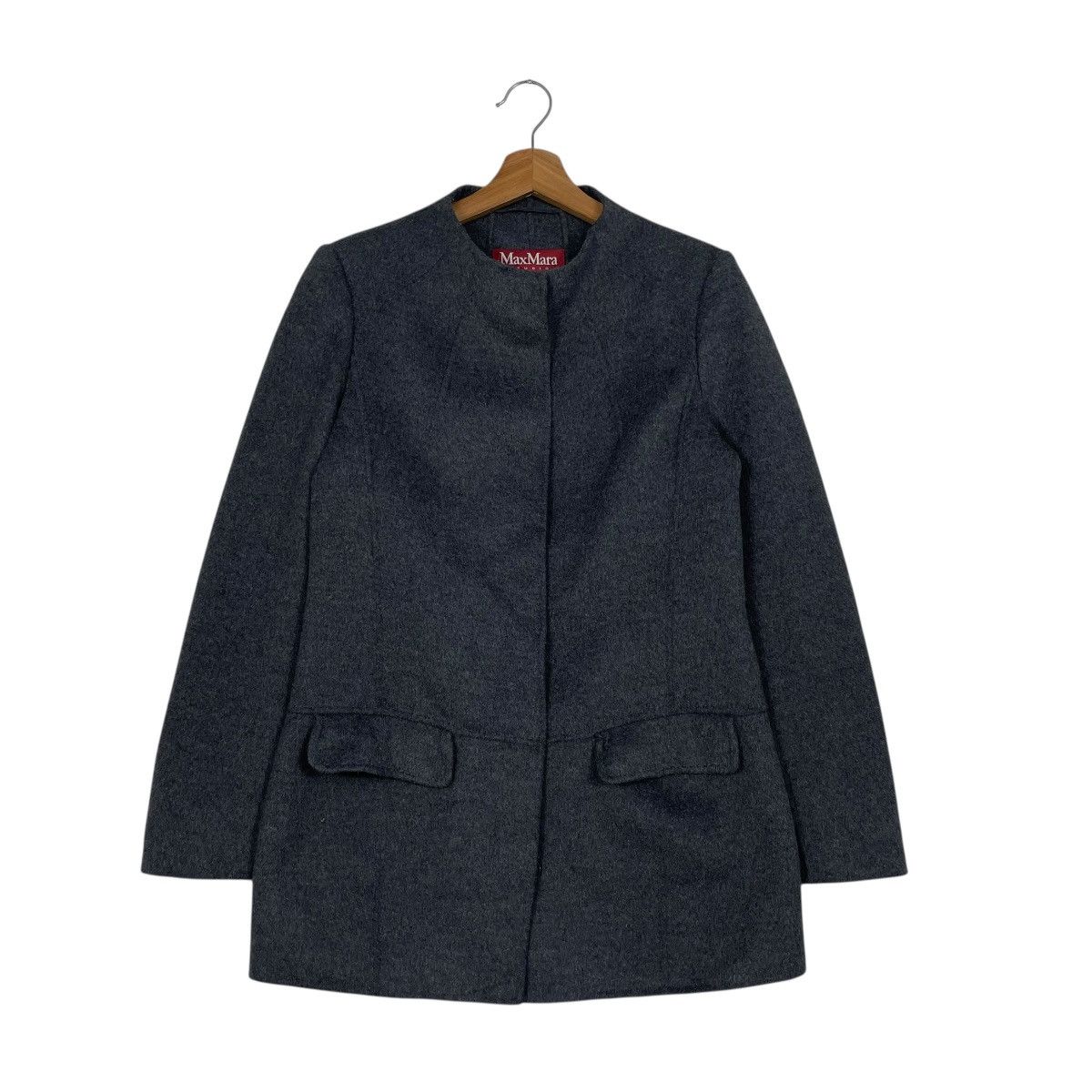 Max Mara Max Mara Studio Angora Jacket Size XS / US 0-2 / IT 36-38 - 1 Thumbnail