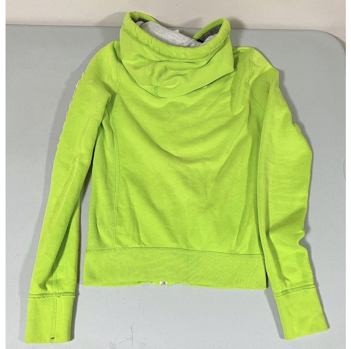 Abercrombie & Fitch A&F Lime Green Zipper Sweatshirt Hoodie Outerwear Size S 💚✨ Size S / US 4 / IT 40 - 5 Thumbnail