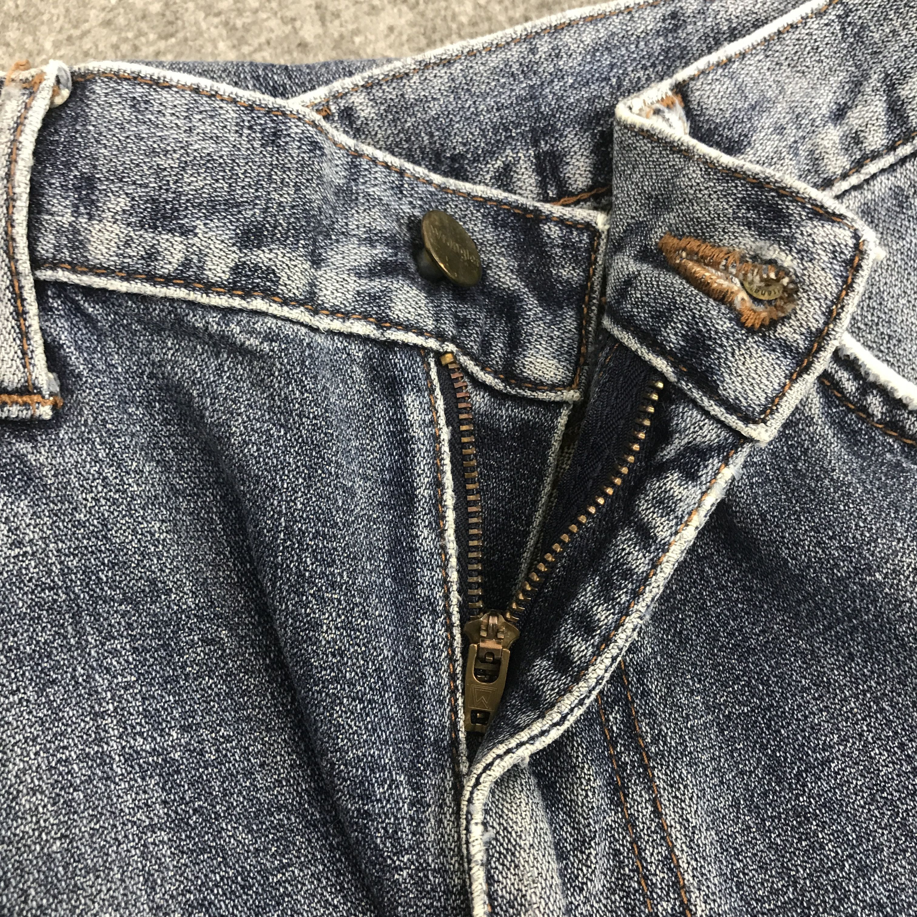 Japanese Brand Flare wrangler Bootcut distressed denim jeans pants Size US 31 - 12 Thumbnail