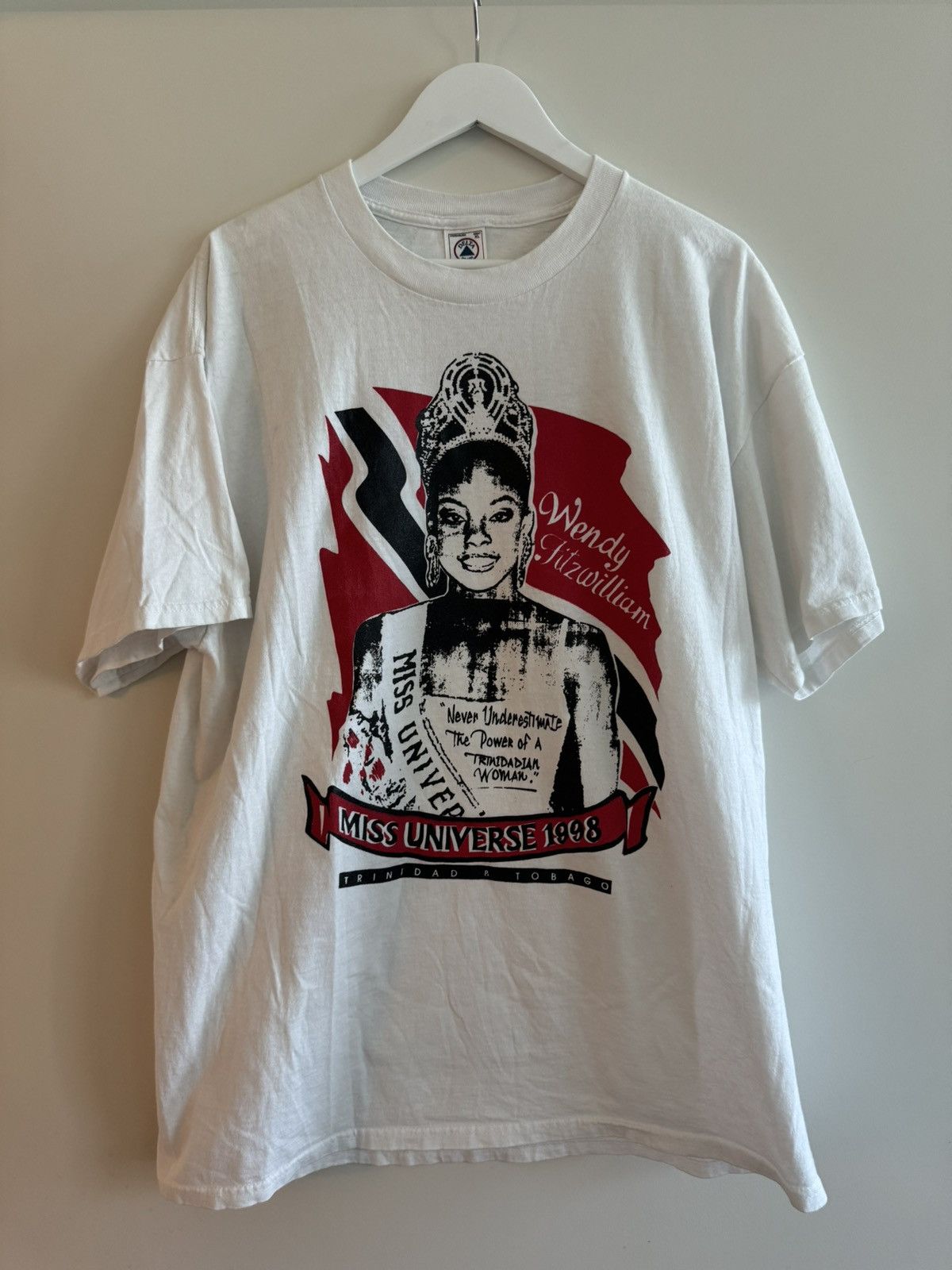 image of Vintage 1998 Miss Universerse in White, Men's (Size XL)