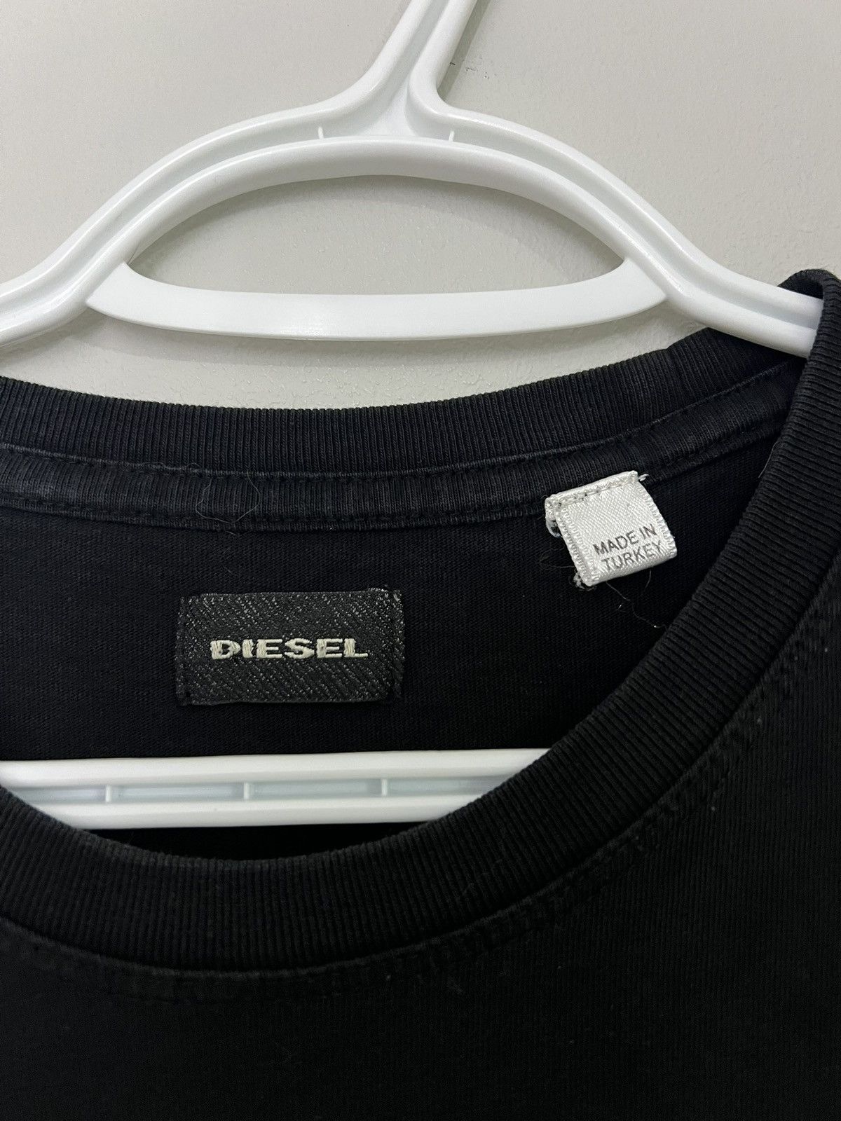 Diesel Vintage Y2K Men's Diesel "Only The Brave" Gold Logo T-Shirt Size US M / EU 48-50 / 2 - 2 Thumbnail