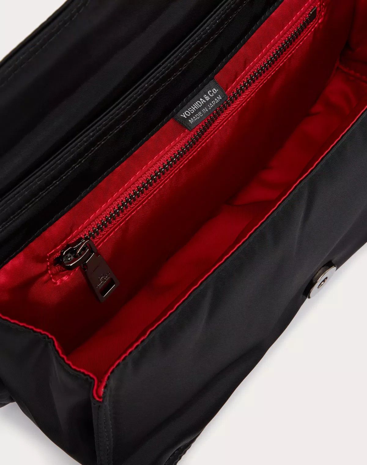 Valentino oc11z0725 Size: OS/ Porter Locò (M) in Black Size ONE SIZE - 6 Thumbnail
