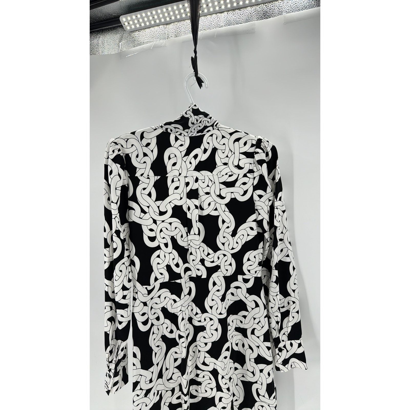 Diane von Furstenberg Diane von Furstenberg Franca Crawling Chain Tie-Neck Dress Size M / US 6-8 / IT 42-44 - 12 Thumbnail