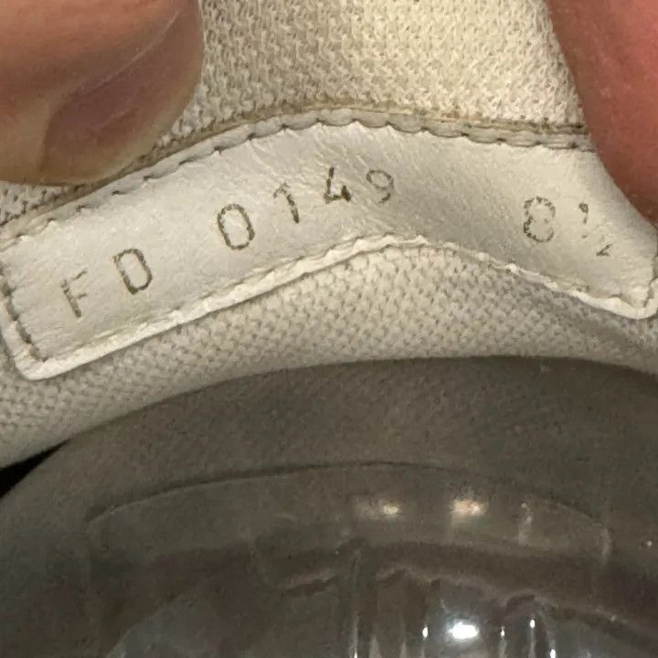Louis Vuitton Louis Vuitton Tattoo Logo Sneakers in Blue and White -2508 Size US 9 / EU 42 - 5 Thumbnail