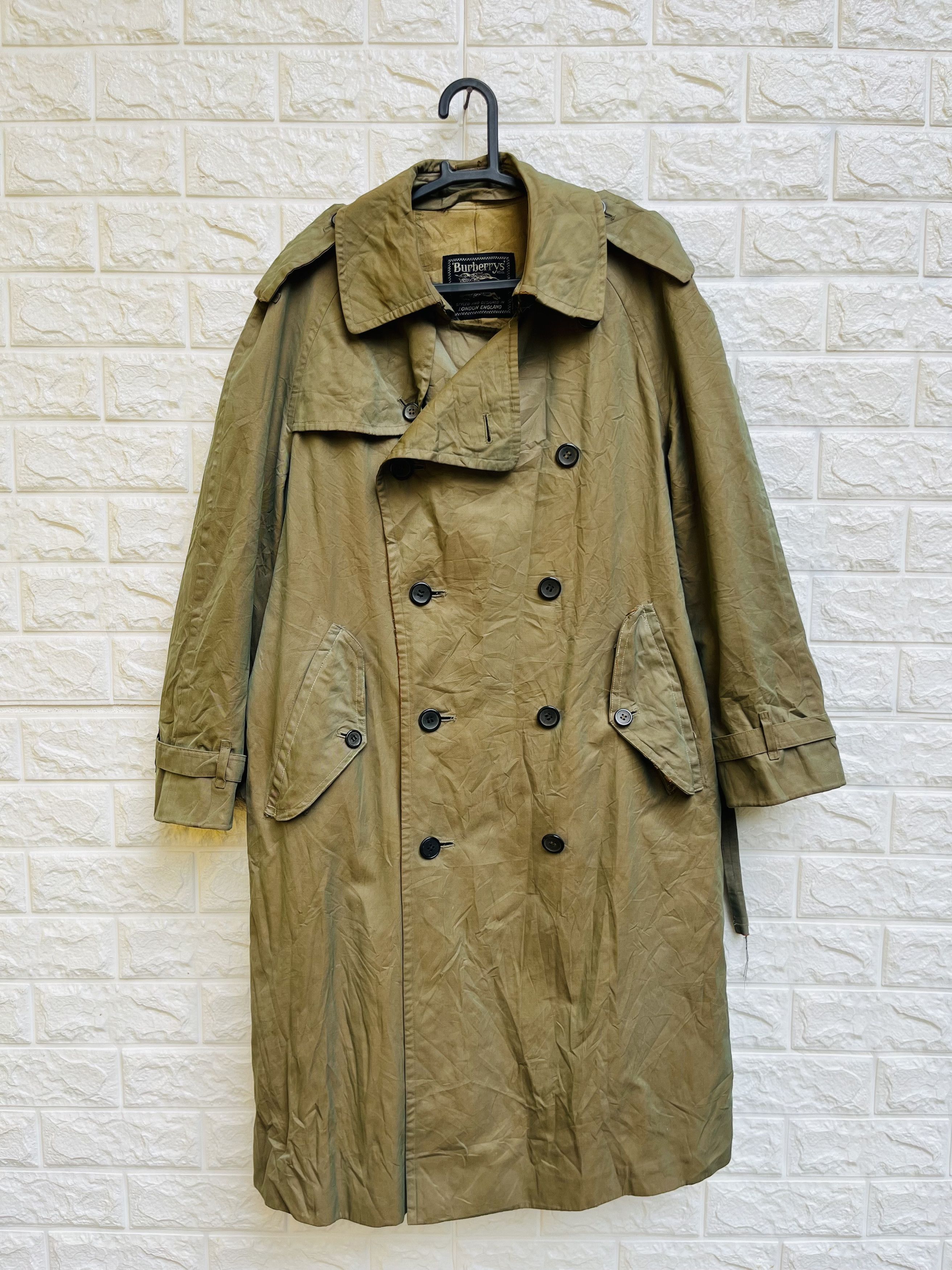 Burberry × Japanese Brand × Vintage Vintage Burberrys Japanese Designer Fashion Style Size US L / EU 52-54 / 3 - 1 Thumbnail