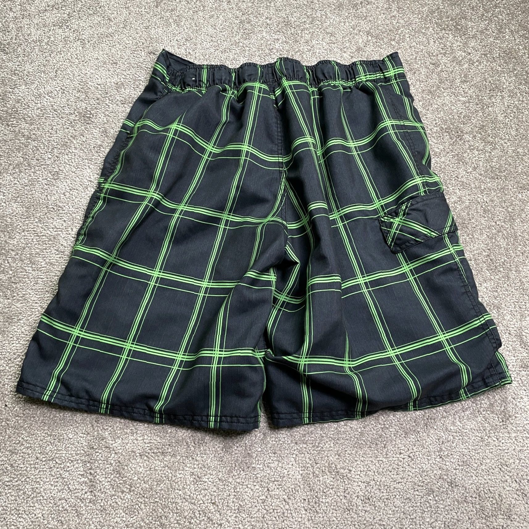 Ocean Pacific Ocean Pacific Bottom Mens Large Water Shorts Black Green Drawstring Swim Trunks Size US 33 - 2 Thumbnail