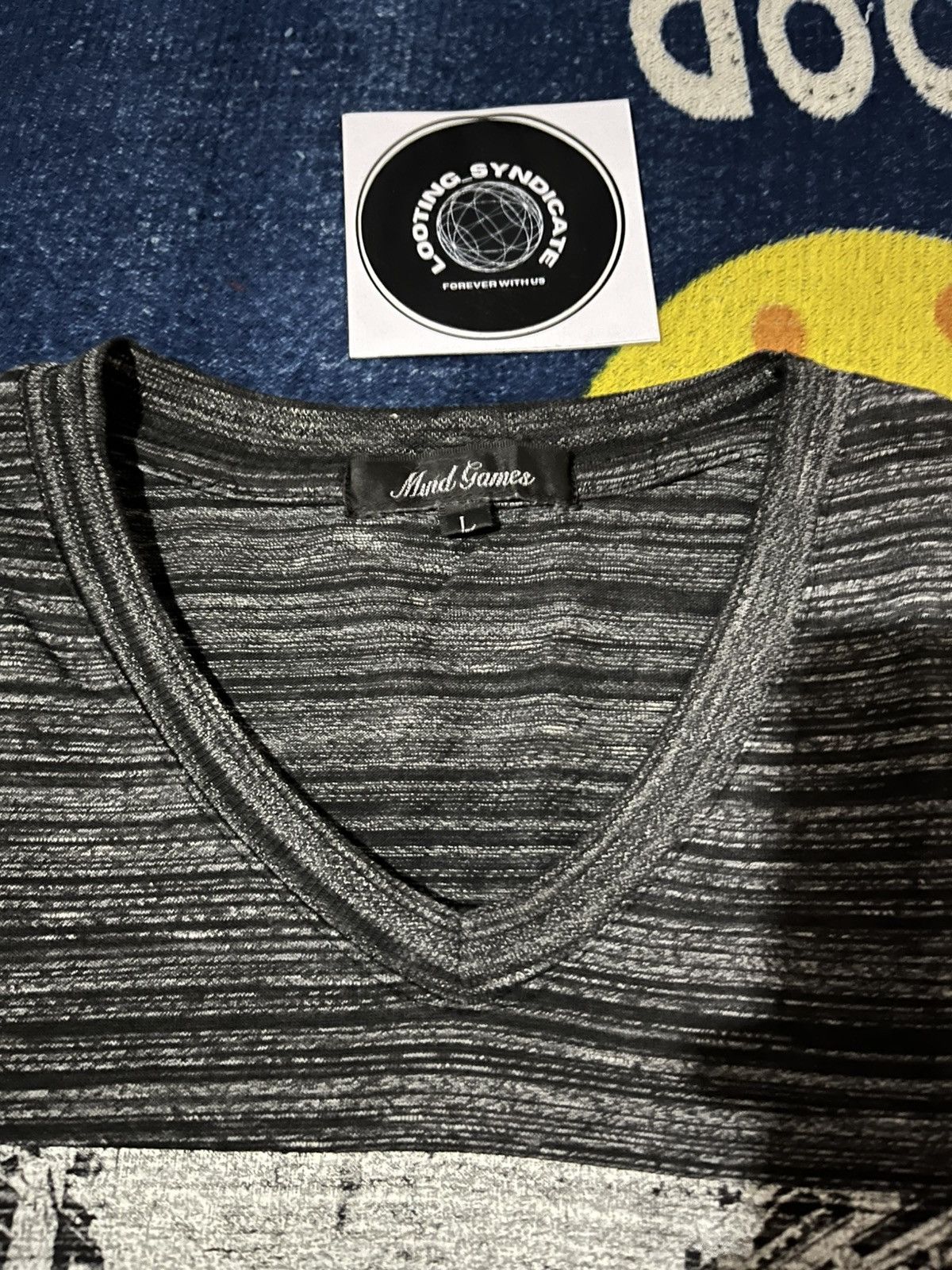 Japanese Brand Mind Games V Neck Gothic Poem Longsleve Tee Size US L / EU 52-54 / 3 - 7 Thumbnail