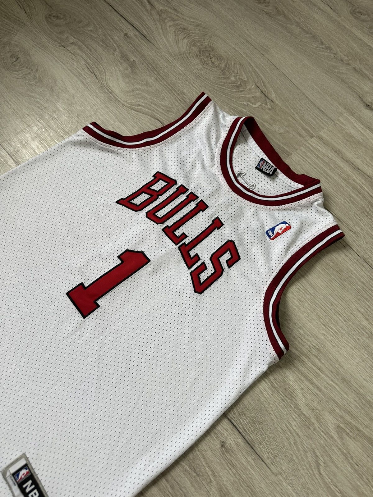 NBA NBA Bulls Shirt Rose Jersey Size US M / EU 48-50 / 2 - 5 Thumbnail