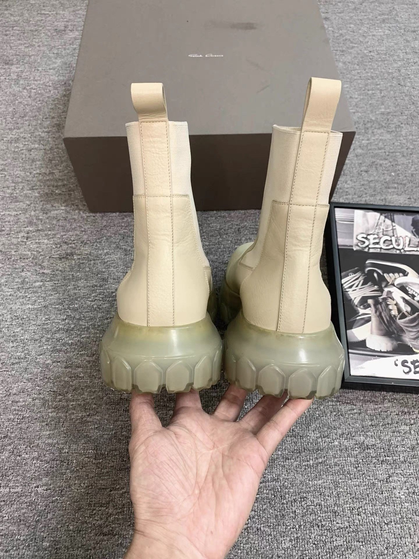 Rick Owens Rick Owens 22FW Mainline Tractor Chelsea Boots K34 Size US 9 / IT 39 - 7 Thumbnail