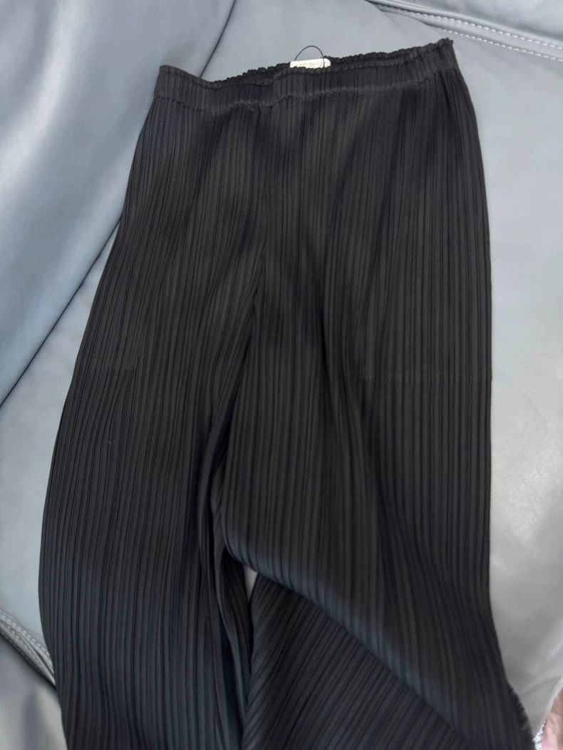 Issey Miyake Issey Miyake size:1 Black pleated pants Size 42" / US 20 - 3 Thumbnail