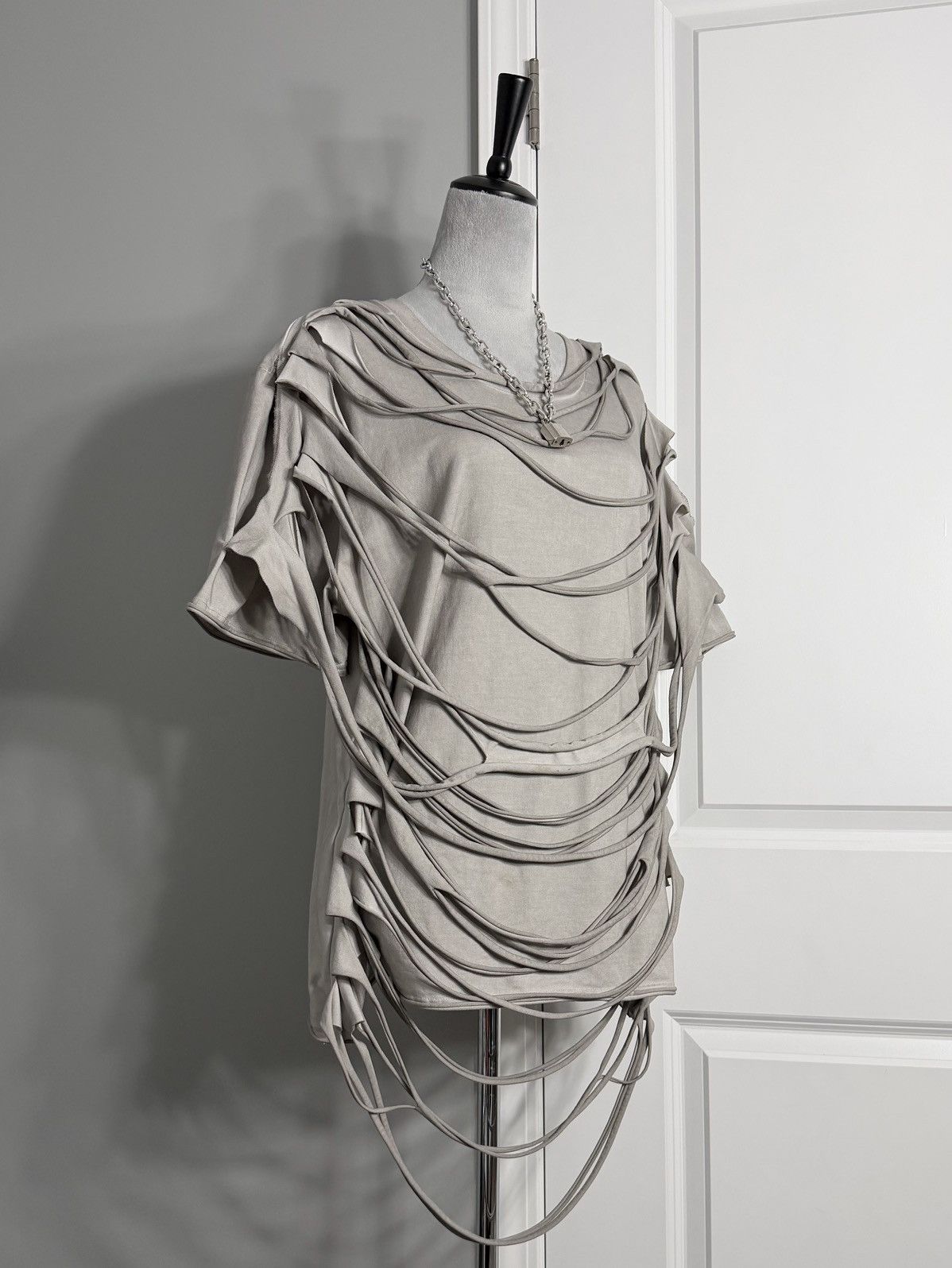 Dolls Kill Darker Wavs Echo Unisex Grey Distressed Layered T-Shirt Size M / US 6-8 / IT 42-44 - 2 Thumbnail