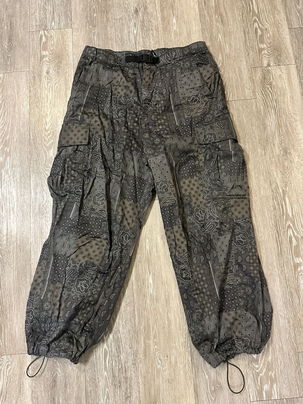 Afield Out Afield Out Green Paisley Cargo Pants Size US 32 / EU 48 - 1 Thumbnail