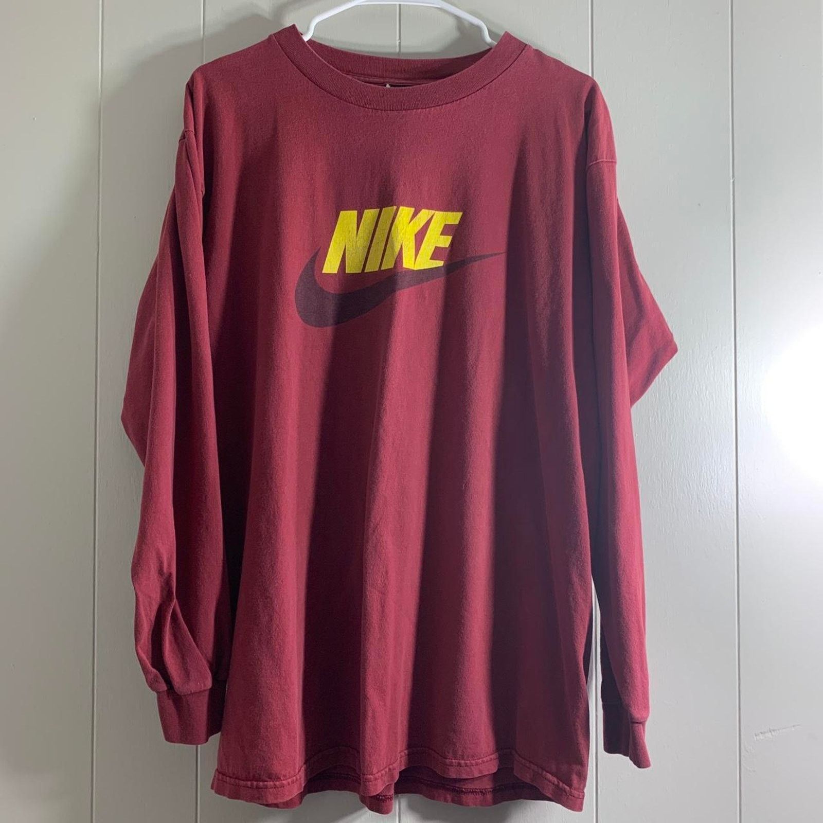 Nike vintage Y2K 2000s NIKE center swoosh long sleeve tee shirt M Size US M / EU 48-50 / 2 - 2 Thumbnail
