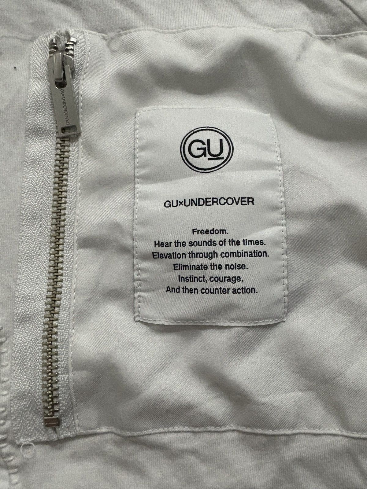 GU × Undercover 🔥HOT🔥 GUXUNDERCOVER ZIPPED POCKET TEE Size US XL / EU 56 / 4 - 2 Thumbnail