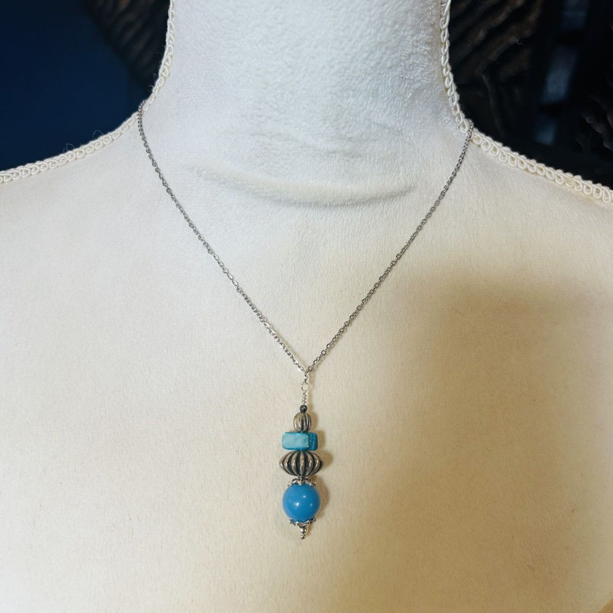 Handmade Handcrafted vintage bead drop pendant on chain necklace Size ONE SIZE - 2 Thumbnail