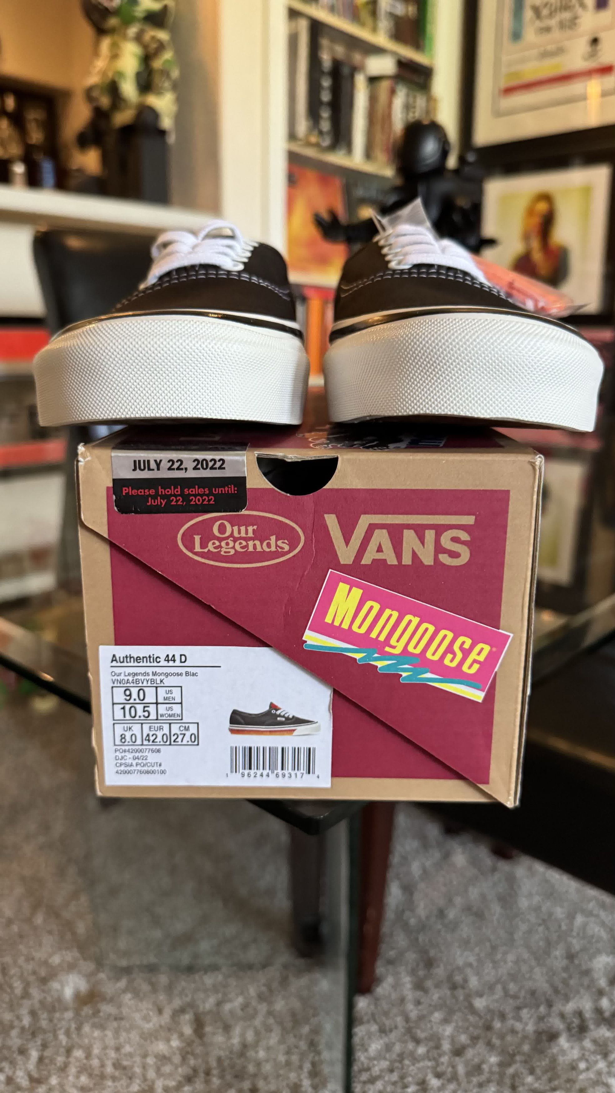 Vans *RARE* VANS AUTHENTIC 44 MONGOOSE ANAHEIM VAULT VN0A4BVYBLK Size US 9 / EU 42 - 10 Thumbnail
