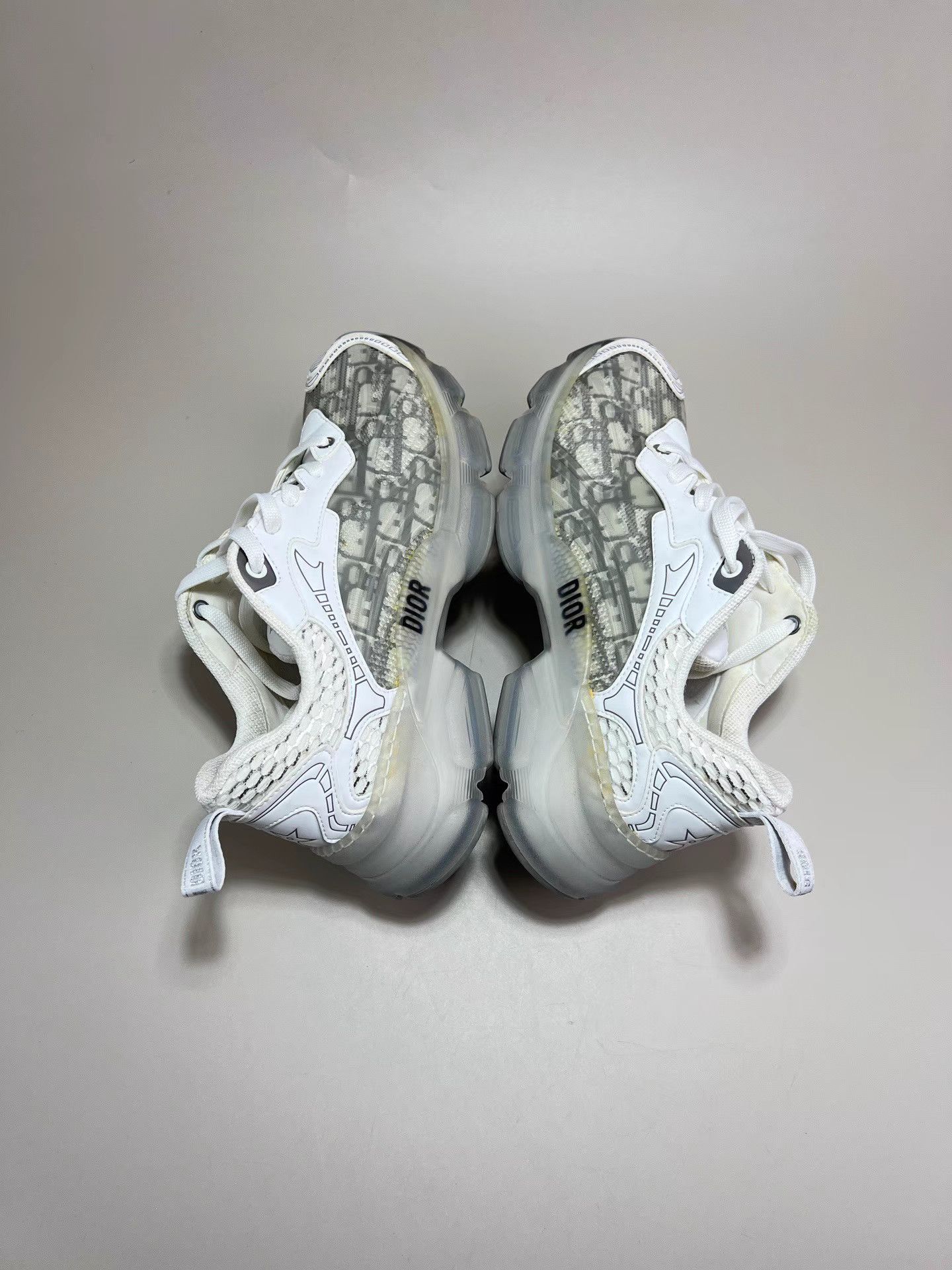 Dior DIOR Gray & White Oblique Sneakers Size US 8.5 / IT 38.5 - 5 Thumbnail