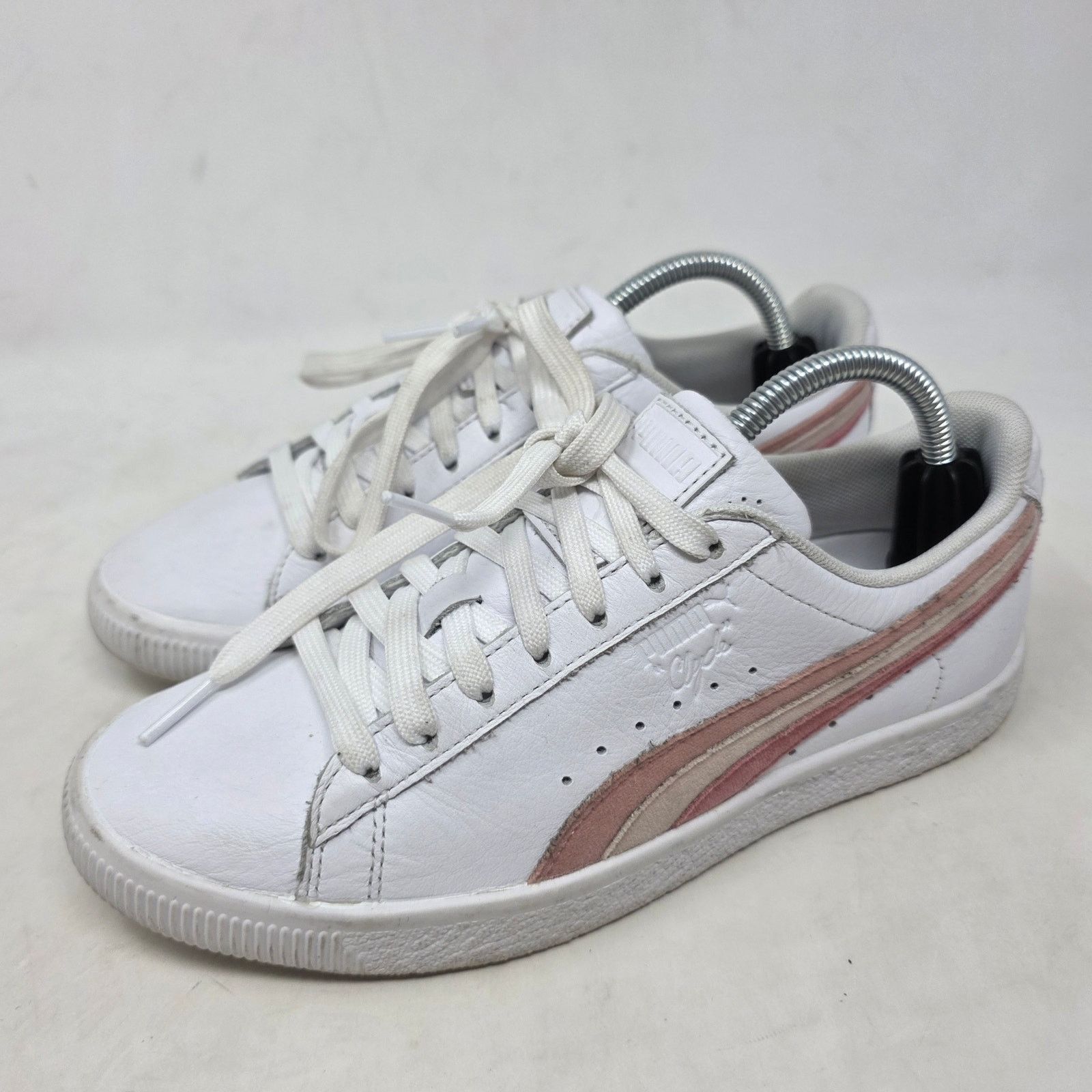 Puma Puma Smash V2 White Pink Sneakers Womens Size 7.5 Casual Size US 7.5 / IT 37.5 - 1 Thumbnail
