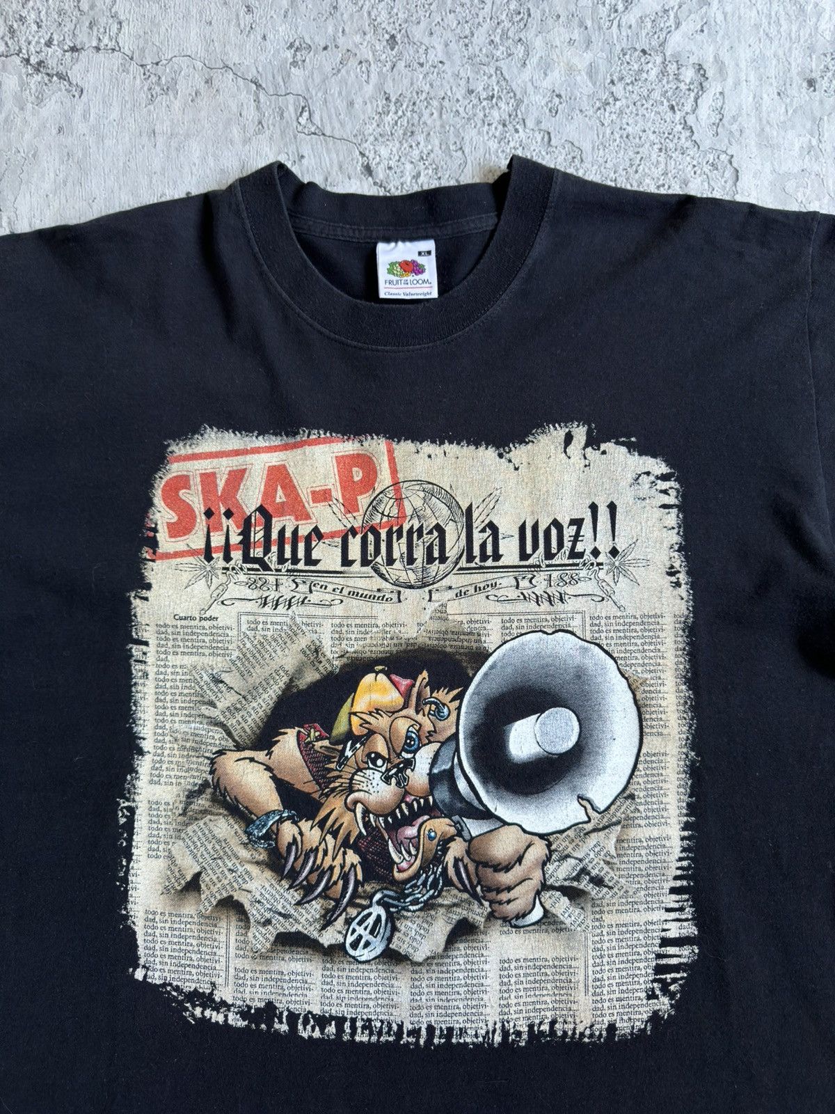 Band Tees × Vintage Vintage 2000s Ska-P Punk Metal Band Tee Size US XL / EU 56 / 4 - 6 Thumbnail