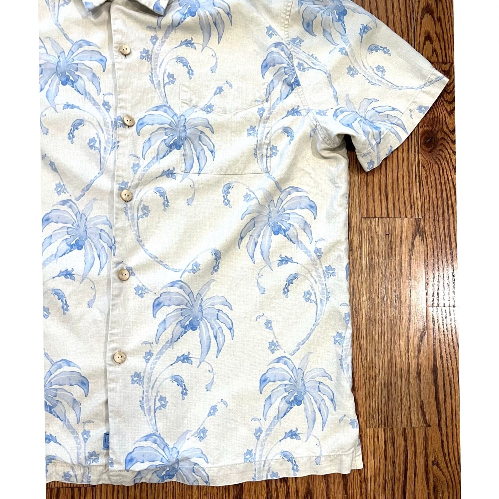 Tommy Bahama TOMMY BAHAMA Mens Hawaiian Camp Shirt 100% Silk Watercolor Palms Blue L Shirt Short Sleeve Button-Up Mens Hawaii Silk Palms Blue 100% Silk" Size US L / EU 52-54 / 3 - 2 Thumbnail